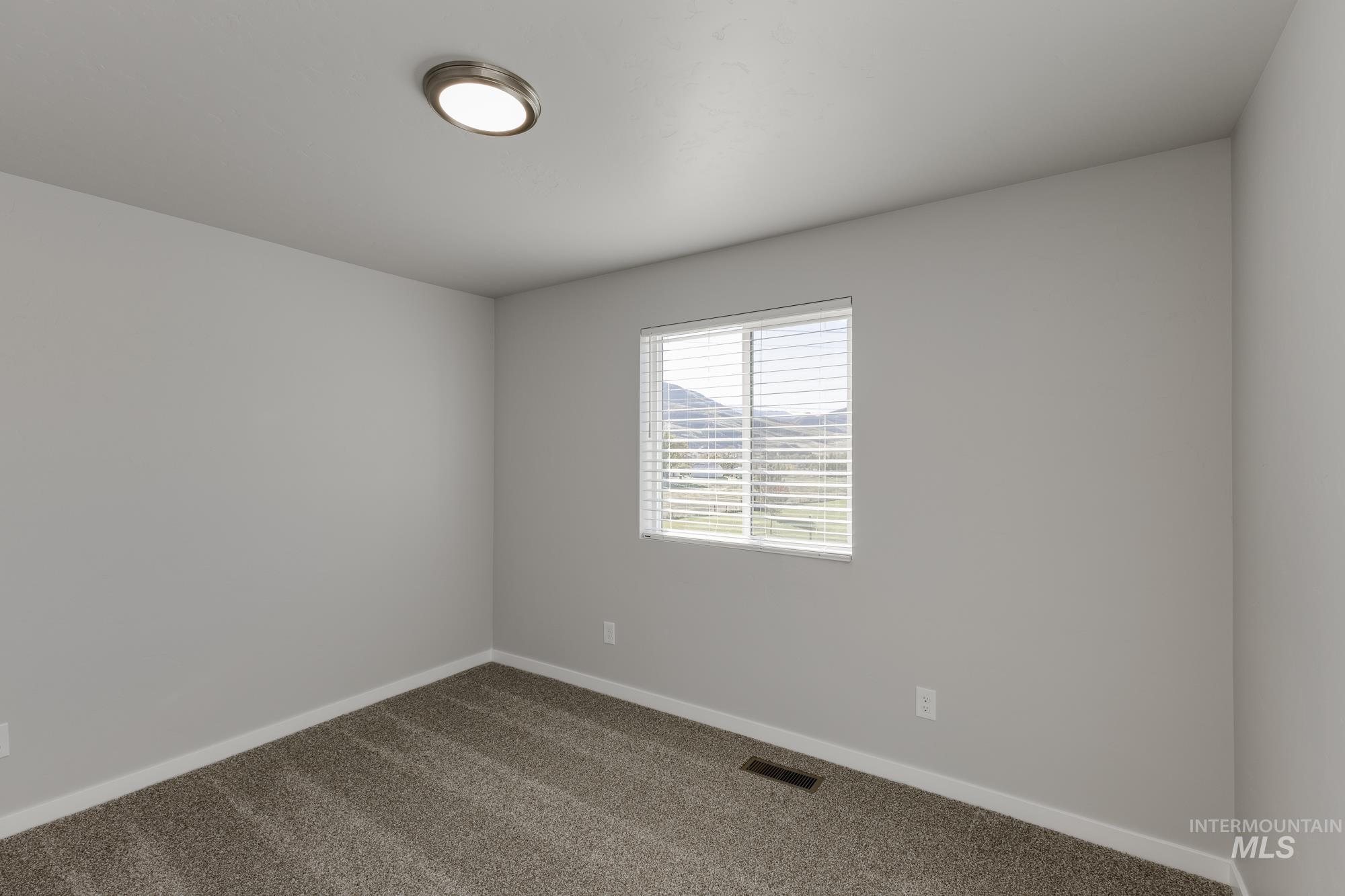 103 Bighorn St, Horseshoe Bend, Idaho 83629, 3 Bedrooms, 2.5 Bathrooms, Residential For Sale, Price $343,990,MLS 98963155