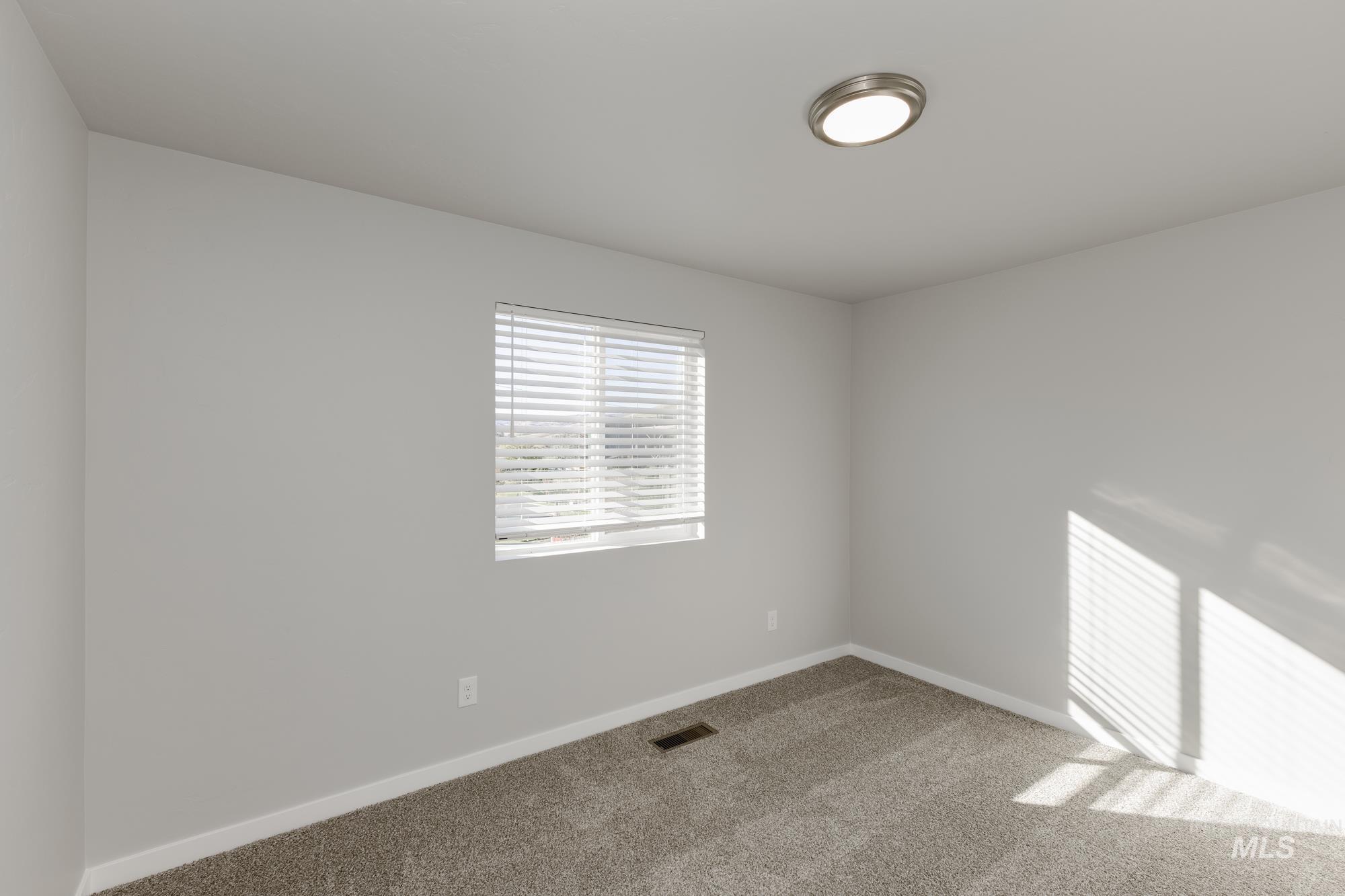 103 Bighorn St, Horseshoe Bend, Idaho 83629, 3 Bedrooms, 2.5 Bathrooms, Residential For Sale, Price $343,990,MLS 98963155