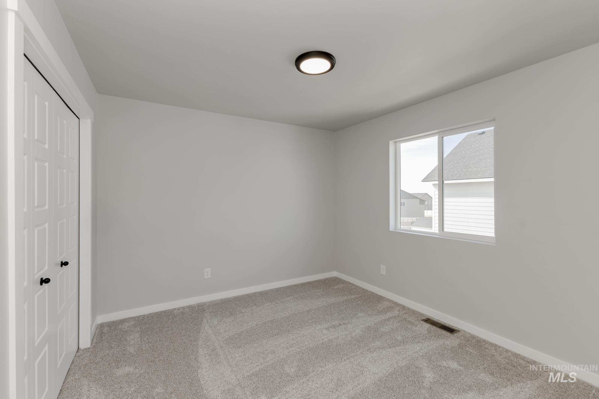 10531 W Garganey Dr, Star, Idaho 83669, 5 Bedrooms, 3 Bathrooms, Residential For Sale, Price $549,990,MLS 98963163