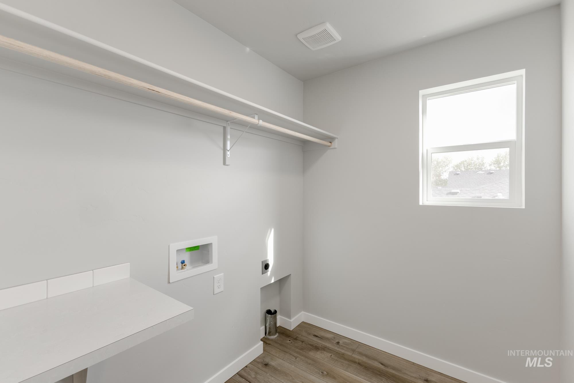 10531 W Garganey Dr, Star, Idaho 83669, 5 Bedrooms, 3 Bathrooms, Residential For Sale, Price $549,990,MLS 98963163