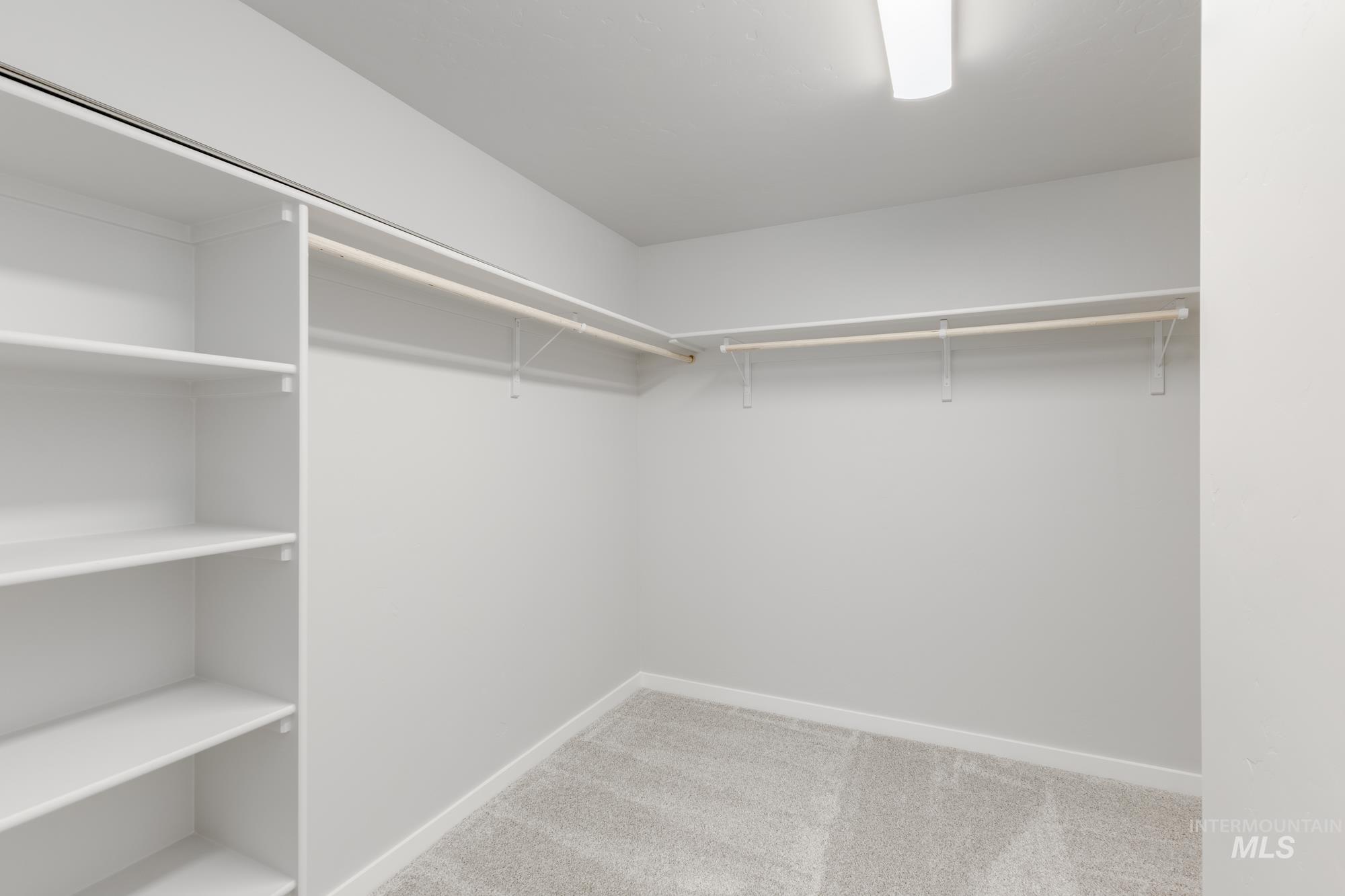 10531 W Garganey Dr, Star, Idaho 83669, 5 Bedrooms, 3 Bathrooms, Residential For Sale, Price $549,990,MLS 98963163