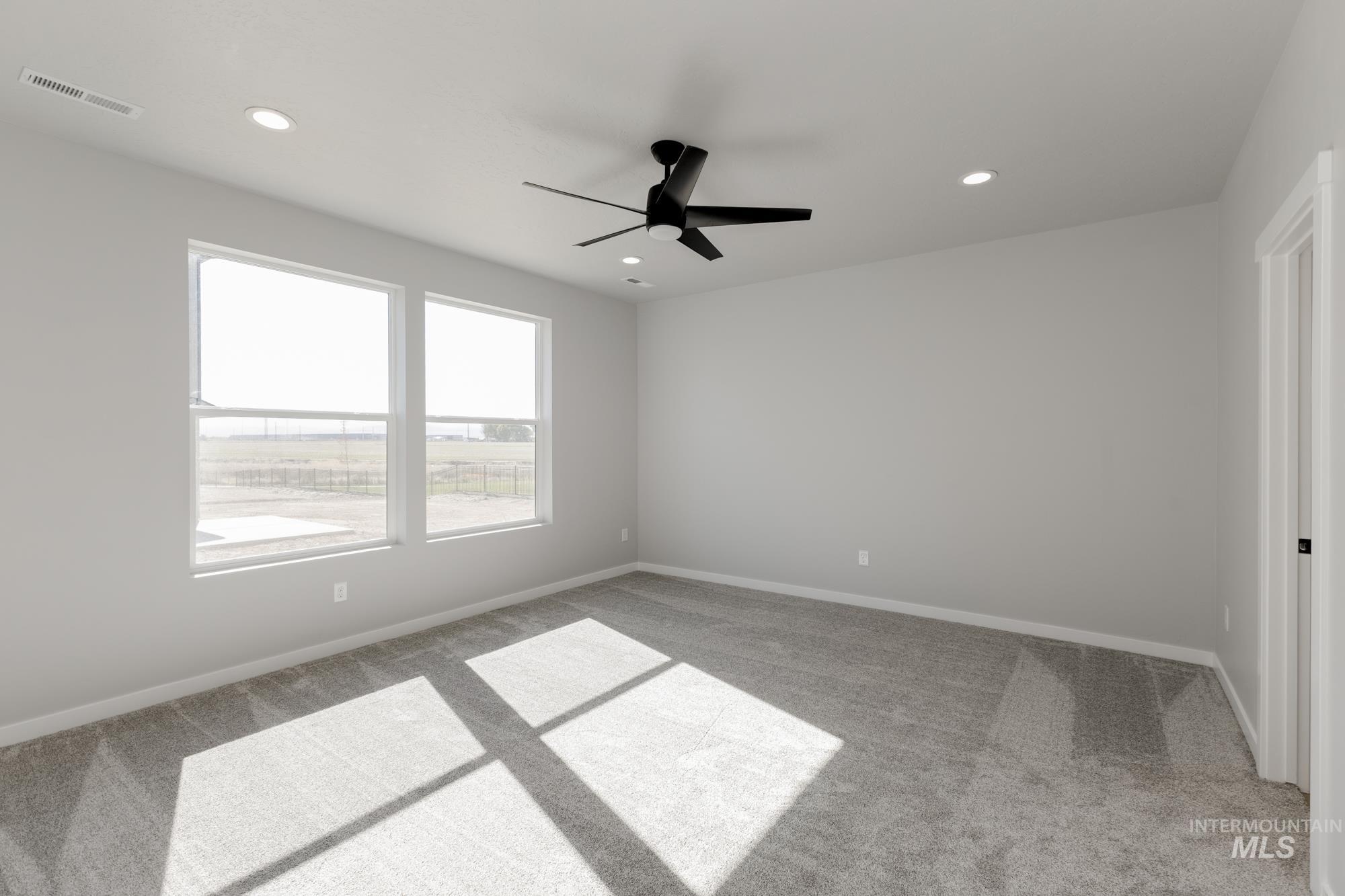 9271 W Blue Lace St, Nampa, Idaho 83687, 4 Bedrooms, 2.5 Bathrooms, Residential For Sale, Price $515,990,MLS 98963170