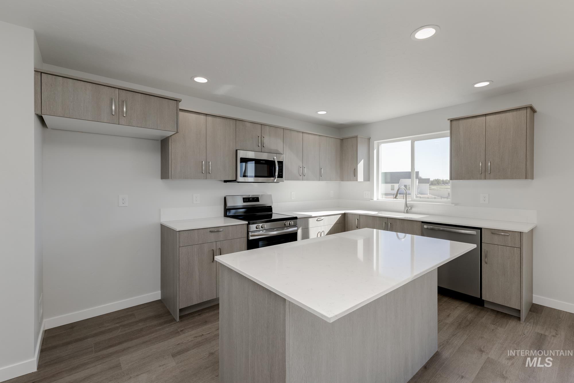 9299 W Blue Lace St, Nampa, Idaho 83687, 4 Bedrooms, 2.5 Bathrooms, Residential For Sale, Price $469,990,MLS 98963172