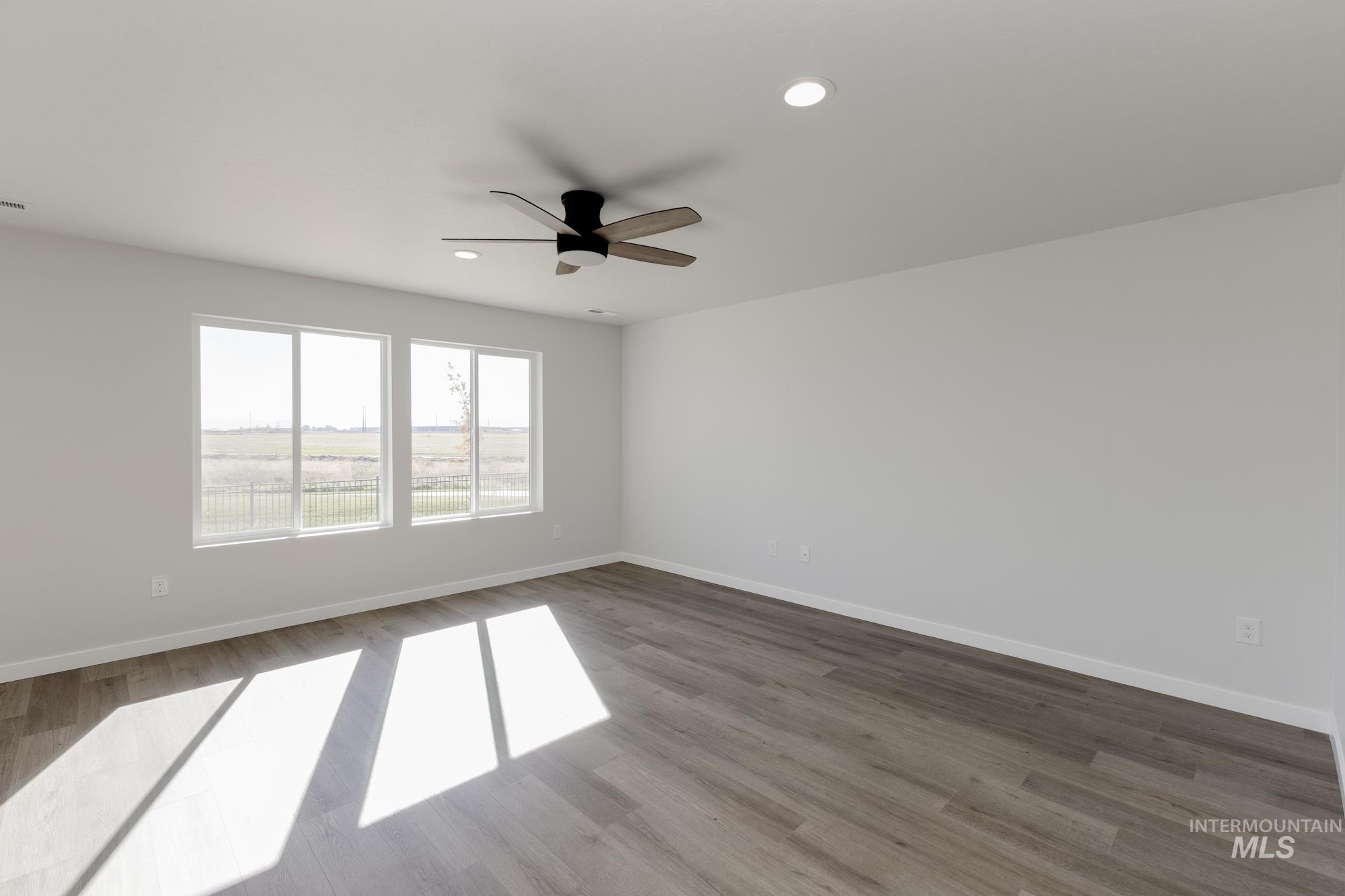 9299 W Blue Lace St, Nampa, Idaho 83687, 4 Bedrooms, 2.5 Bathrooms, Residential For Sale, Price $469,990,MLS 98963172