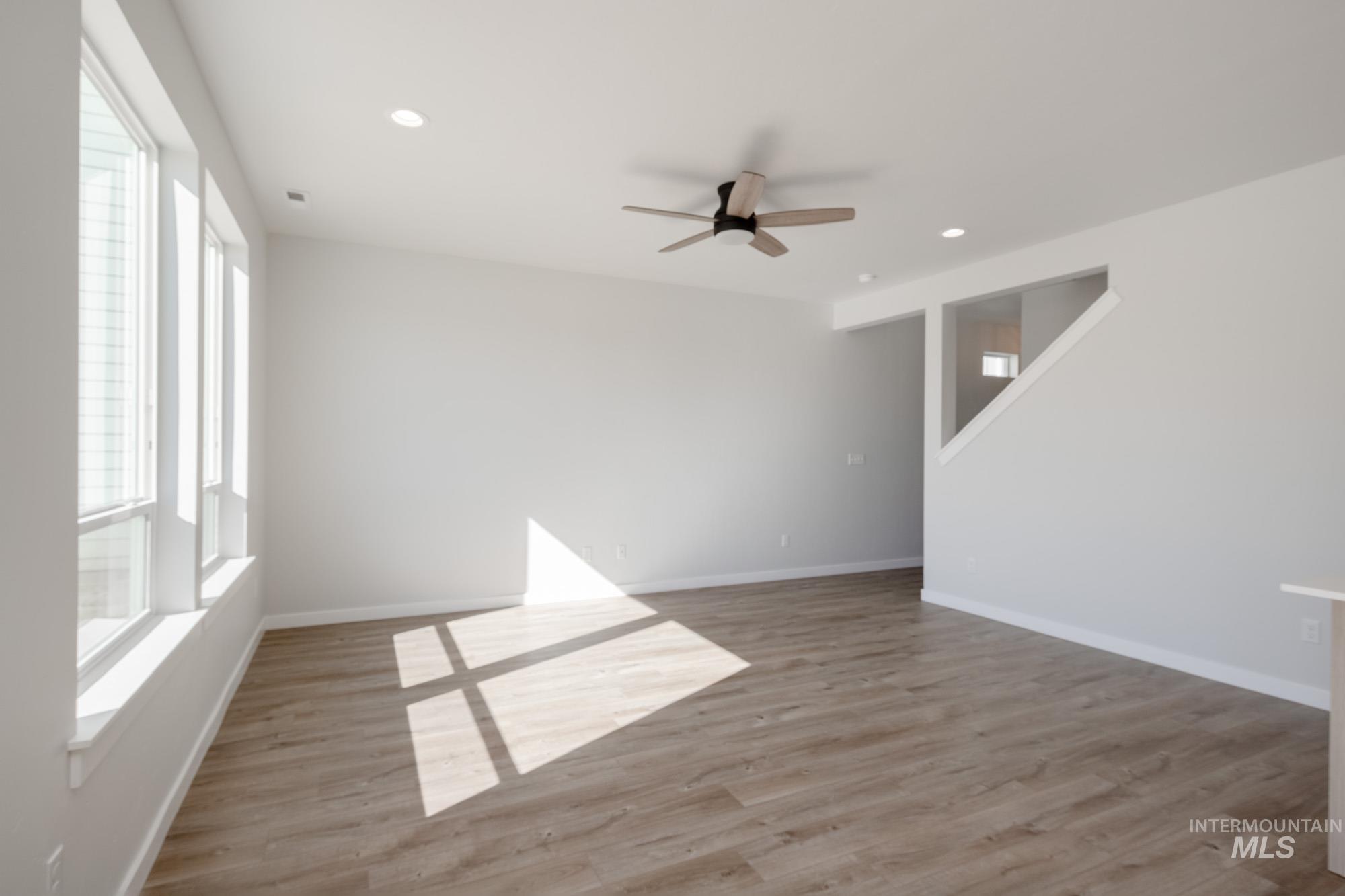 4233 E Hillsong St, Meridian, Idaho 83709, 3 Bedrooms, 2.5 Bathrooms, Residential For Sale, Price $426,990,MLS 98963181