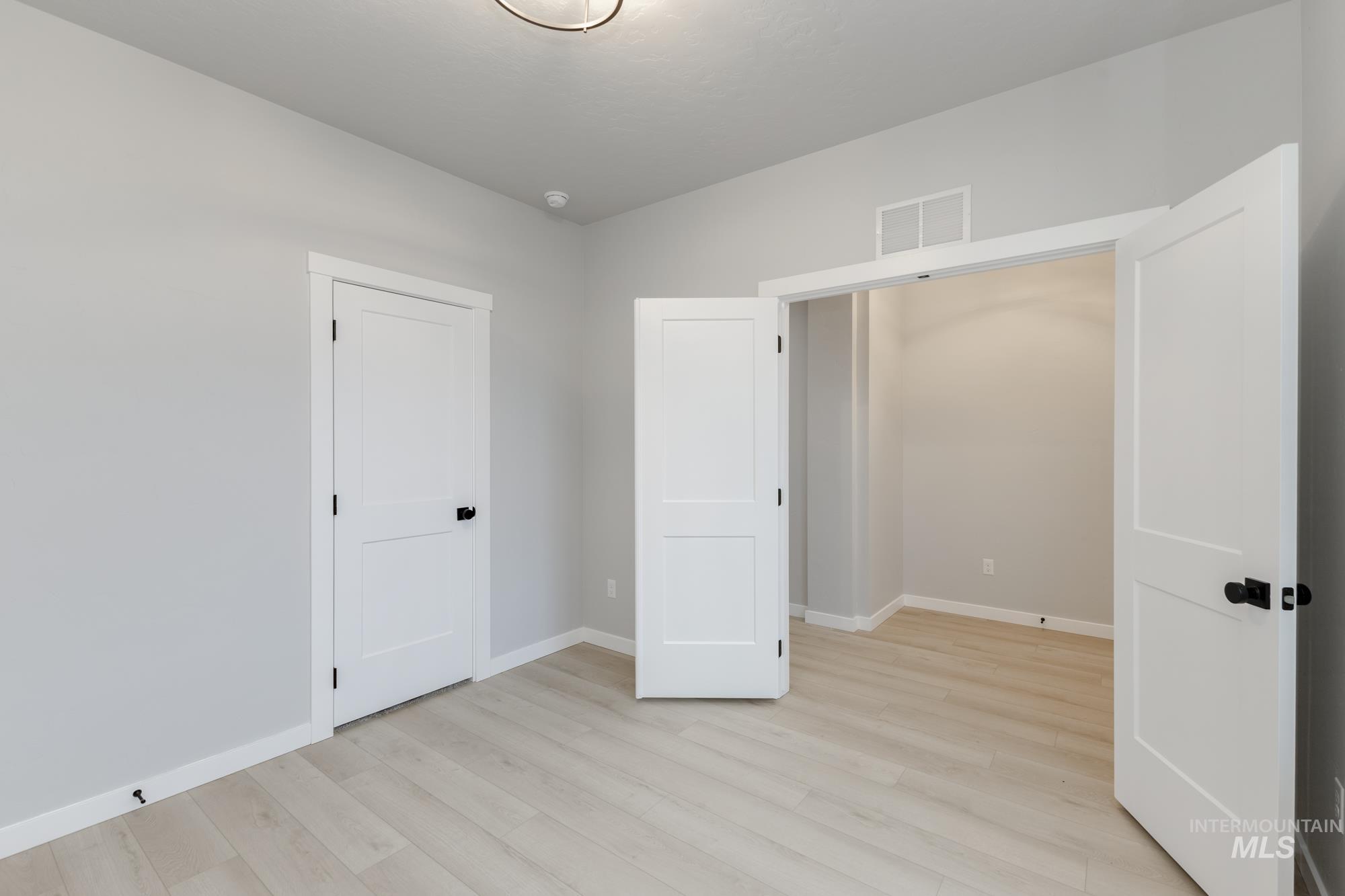 6494 S Sunfish Ave, Boise, Idaho 83709, 5 Bedrooms, 2.5 Bathrooms, Residential For Sale, Price $644,990,MLS 98963182