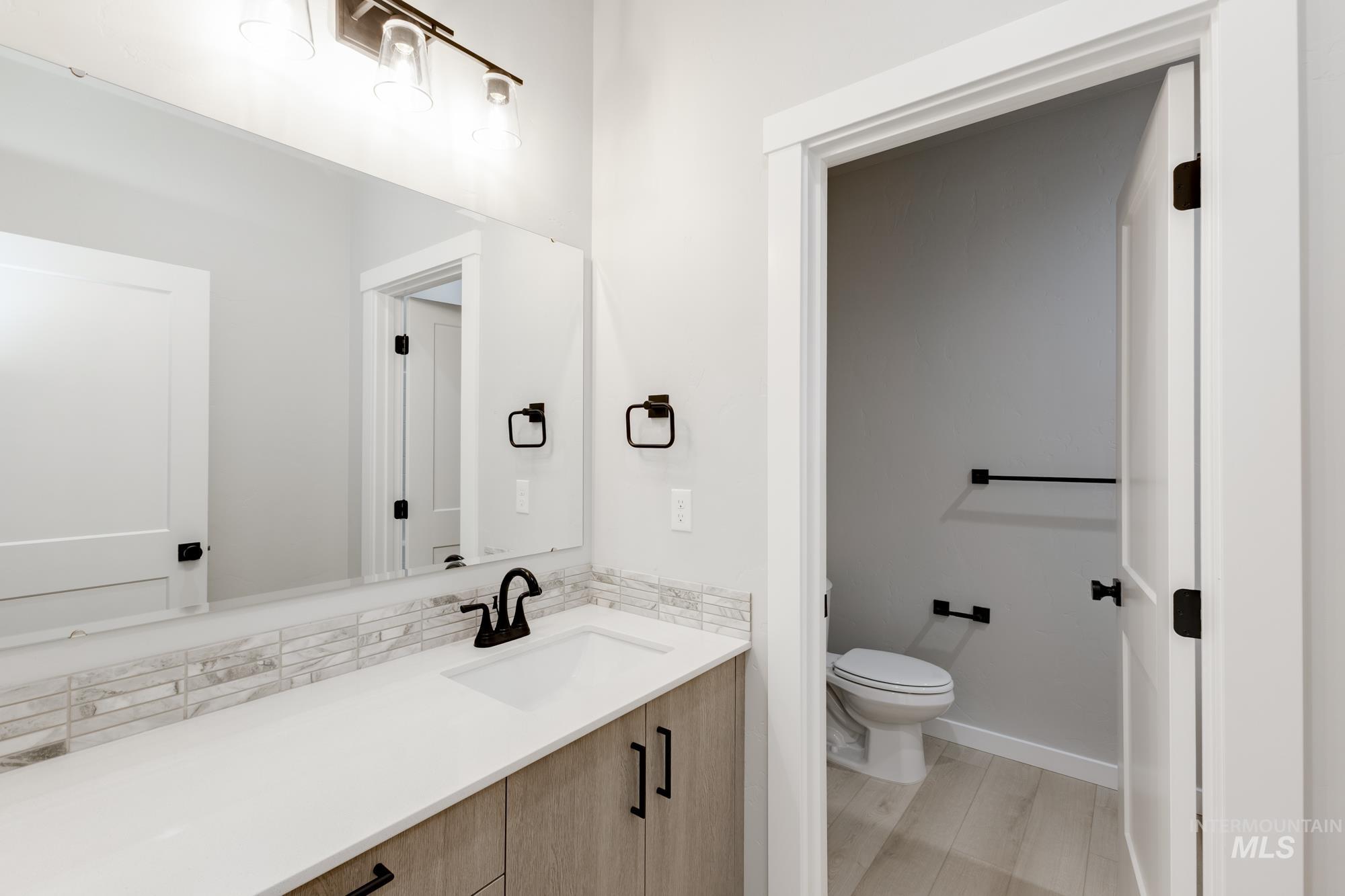 6494 S Sunfish Ave, Boise, Idaho 83709, 5 Bedrooms, 2.5 Bathrooms, Residential For Sale, Price $644,990,MLS 98963182