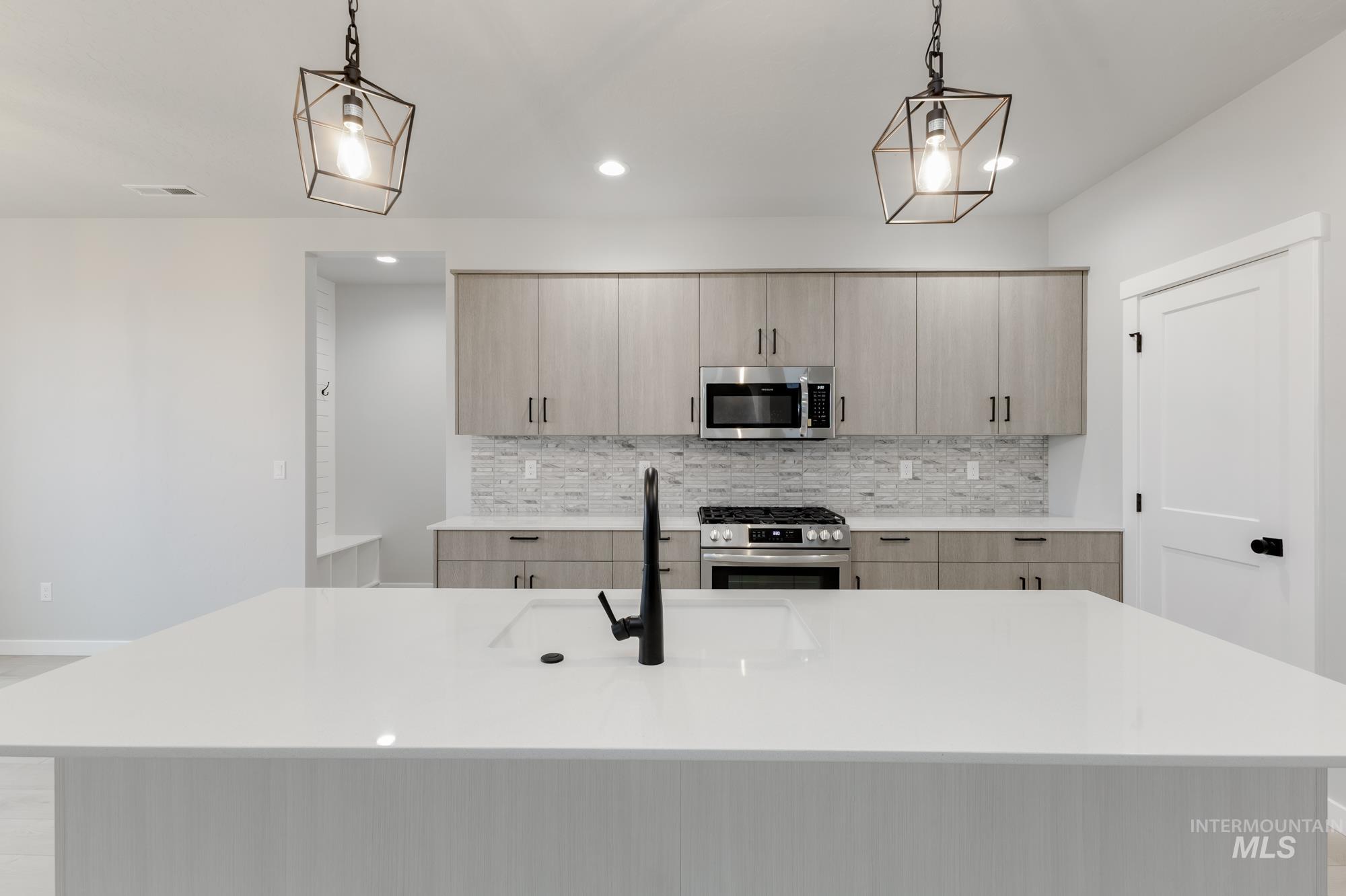 6494 S Sunfish Ave, Boise, Idaho 83709, 5 Bedrooms, 2.5 Bathrooms, Residential For Sale, Price $644,990,MLS 98963182