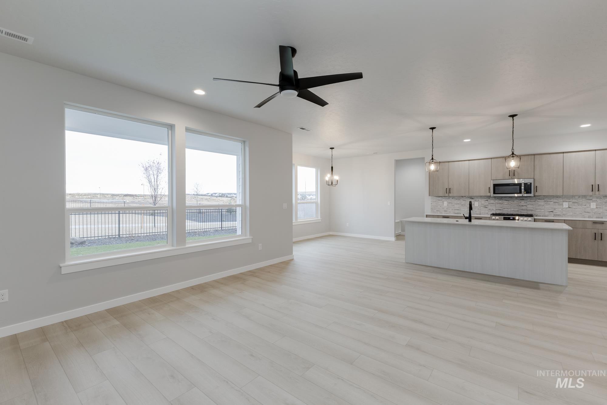 6494 S Sunfish Ave, Boise, Idaho 83709, 5 Bedrooms, 2.5 Bathrooms, Residential For Sale, Price $644,990,MLS 98963182