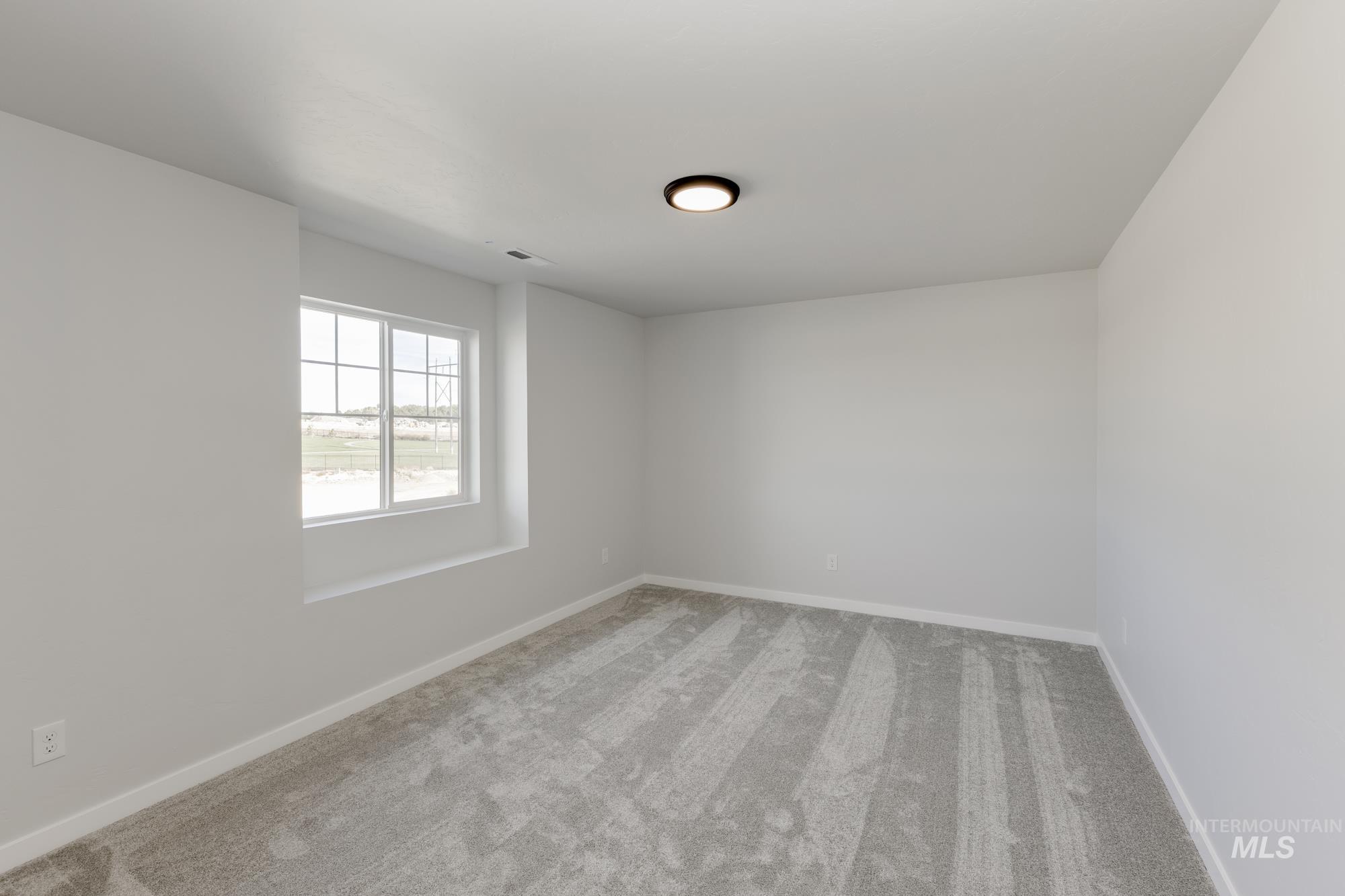 1223 W Pack River Dr, Meridian, Idaho 83642, 5 Bedrooms, 2.5 Bathrooms, Residential For Sale, Price $589,990,MLS 98963190