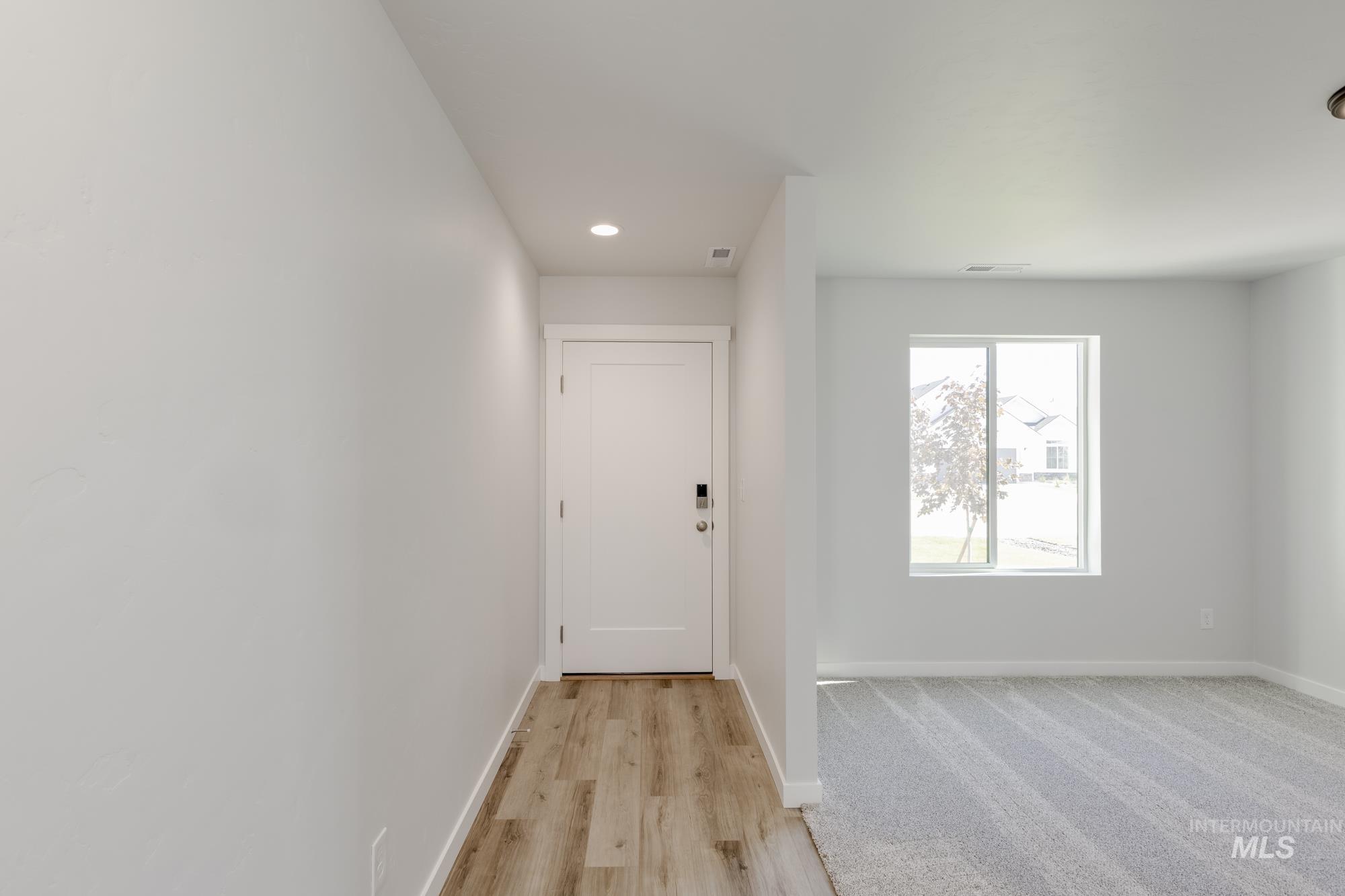 16713 Carlin Ave, Caldwell, Idaho 83607, 4 Bedrooms, 2.5 Bathrooms, Residential For Sale, Price $459,990,MLS 98963194