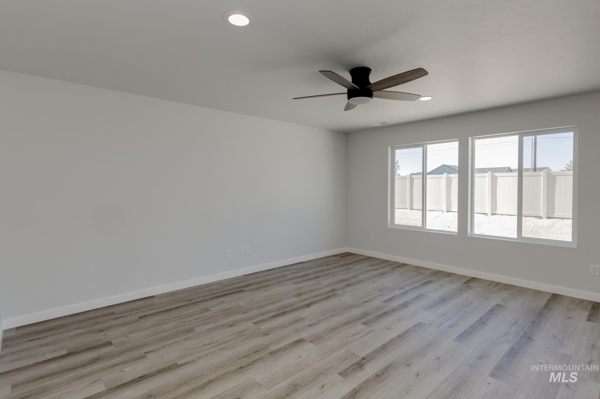 16713 Carlin Ave, Caldwell, Idaho 83607, 4 Bedrooms, 2.5 Bathrooms, Residential For Sale, Price $459,990,MLS 98963194