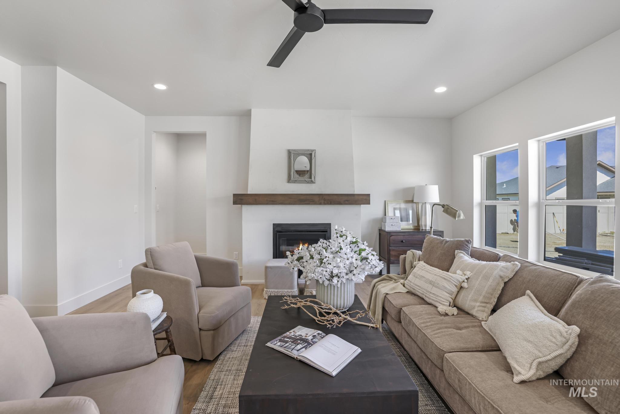 2209 Kooskia Loop, Twin Falls, Idaho 83301-5994, 5 Bedrooms, 3.5 Bathrooms, Residential For Sale, Price $635,000,MLS 98963207