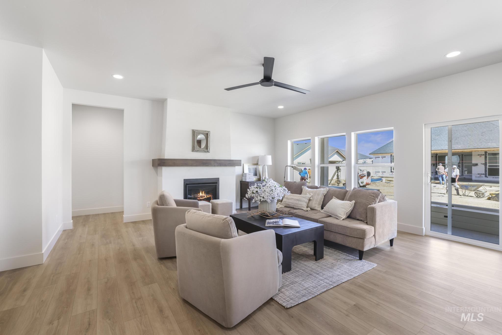 2209 Kooskia Loop, Twin Falls, Idaho 83301-5994, 5 Bedrooms, 3.5 Bathrooms, Residential For Sale, Price $635,000, 98963207