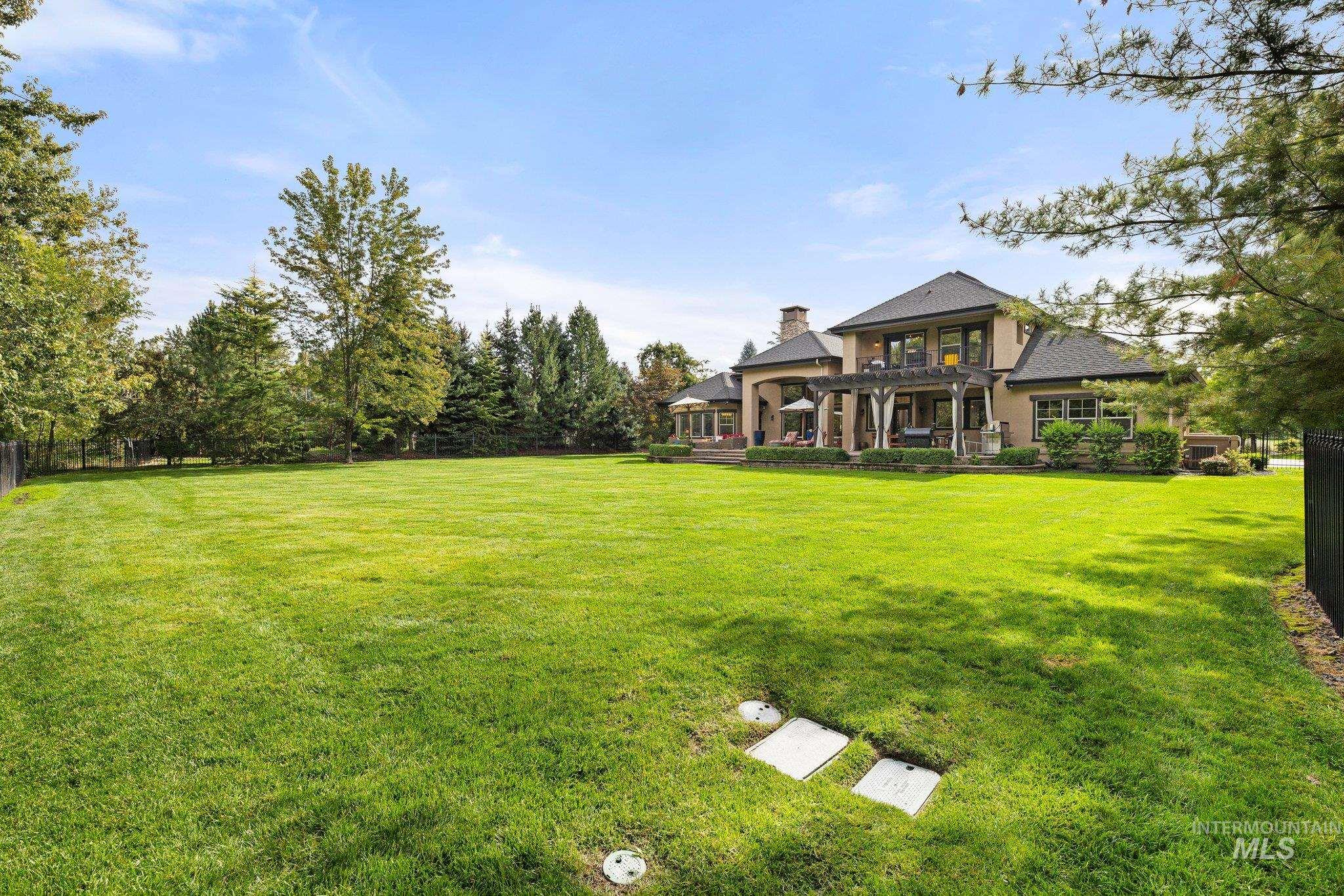 226 E Riversedge Dr., Eagle, Idaho 83616, 4 Bedrooms, 4.5 Bathrooms, Residential For Sale, Price $2,390,000,MLS 98963217