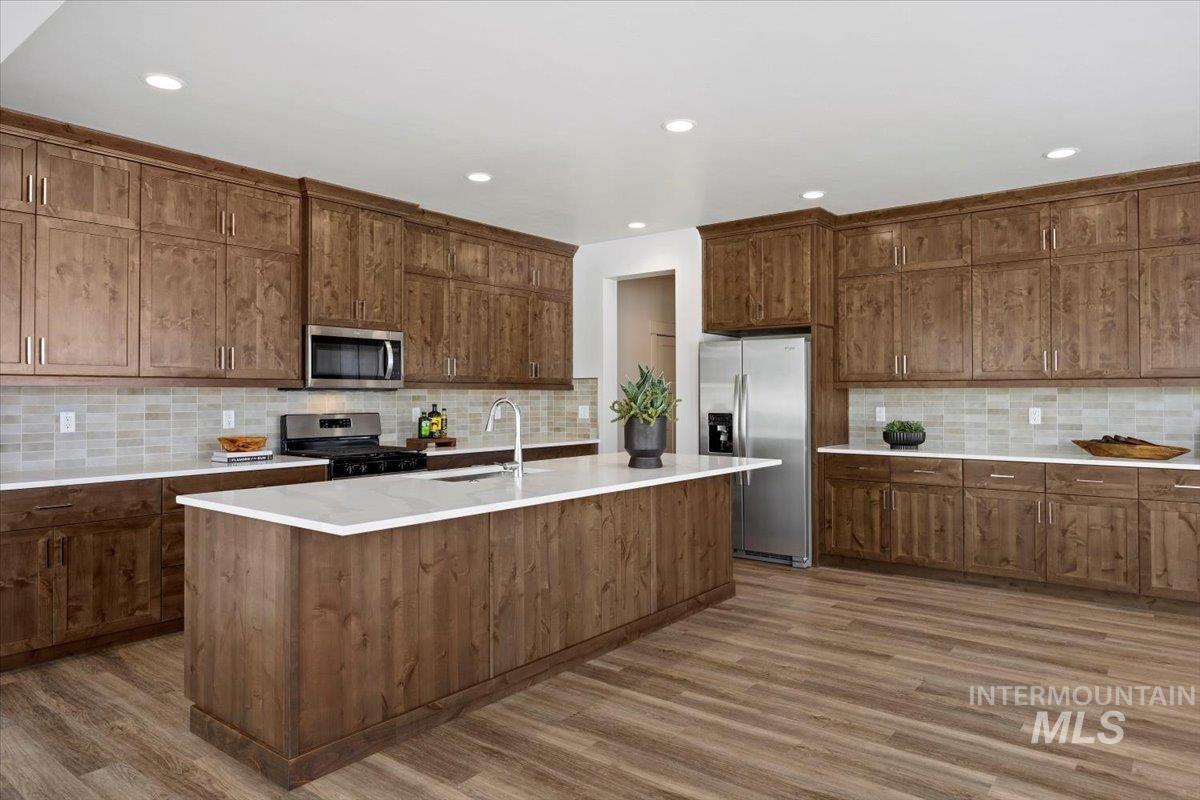 160 Maxine Lane West, Kimberly, Idaho 83341, 5 Bedrooms, 3 Bathrooms, Residential For Sale, Price $619,900,MLS 98963225