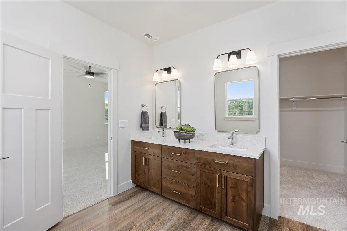 160 Maxine Lane West, Kimberly, Idaho 83341, 5 Bedrooms, 3 Bathrooms, Residential For Sale, Price $619,900,MLS 98963225