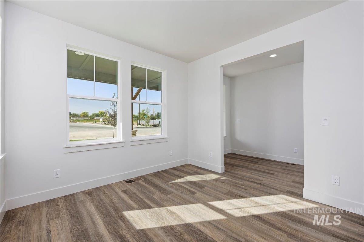 160 Maxine Lane West, Kimberly, Idaho 83341, 5 Bedrooms, 3 Bathrooms, Residential For Sale, Price $619,900,MLS 98963225