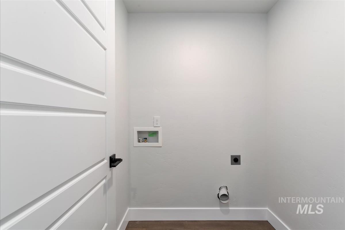 12510 Ochoco St, Nampa, Idaho 83651, 3 Bedrooms, 2.5 Bathrooms, Residential For Sale, Price $399,900,MLS 98963282