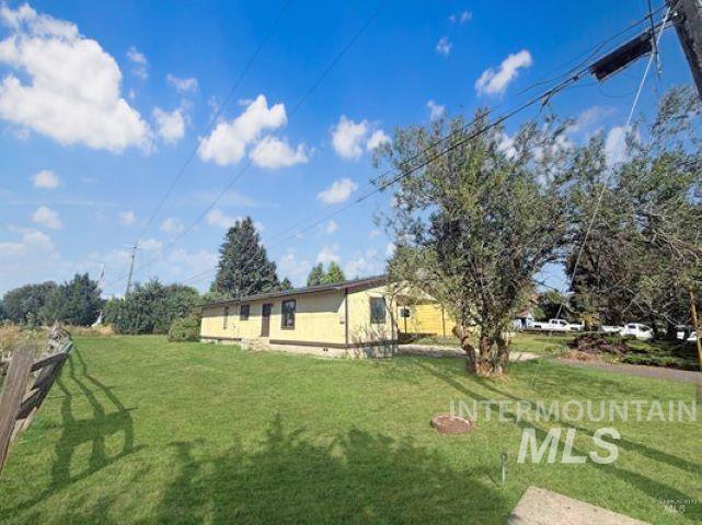 1920 E F St, Moscow, Idaho 83843, 4 Bedrooms, 2 Bathrooms, Residential For Sale, Price $285,000,MLS 98963315