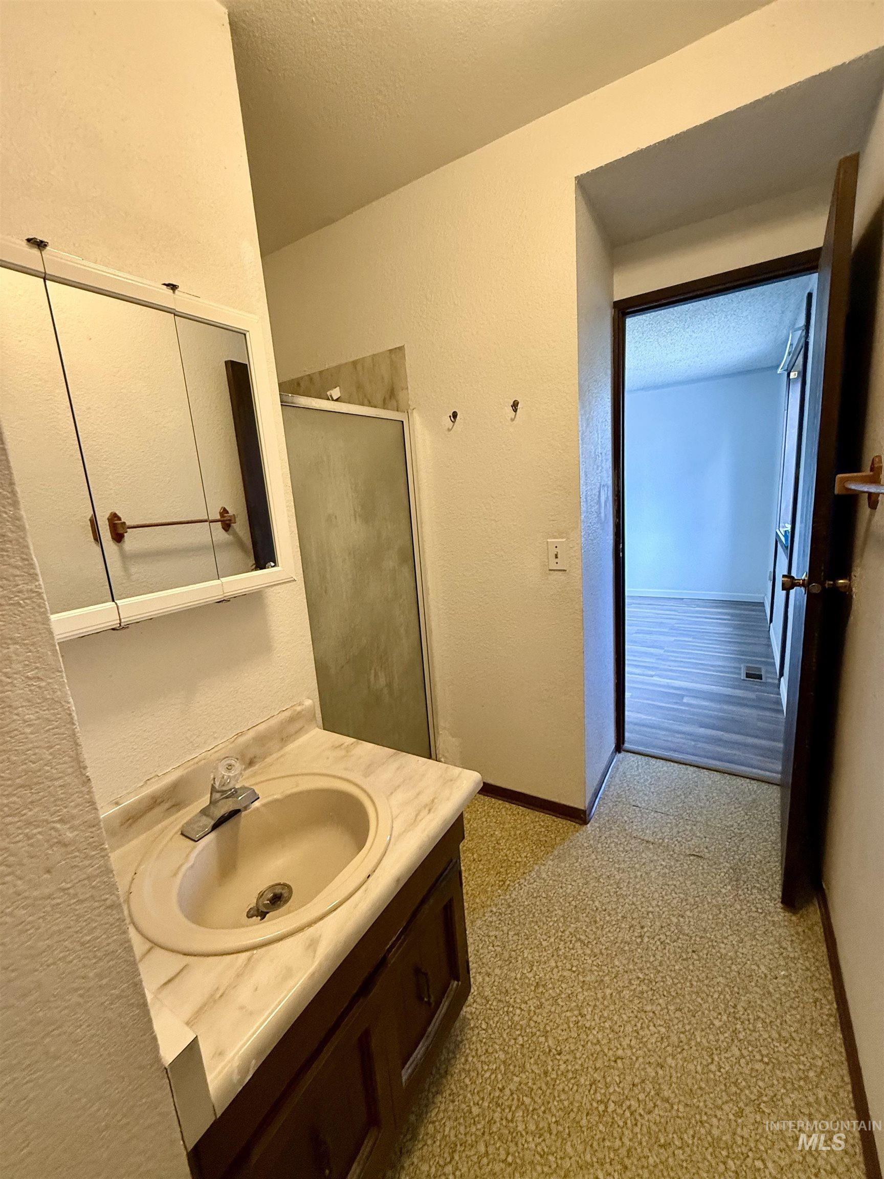 1920 E F St, Moscow, Idaho 83843, 4 Bedrooms, 2 Bathrooms, Residential For Sale, Price $285,000,MLS 98963315