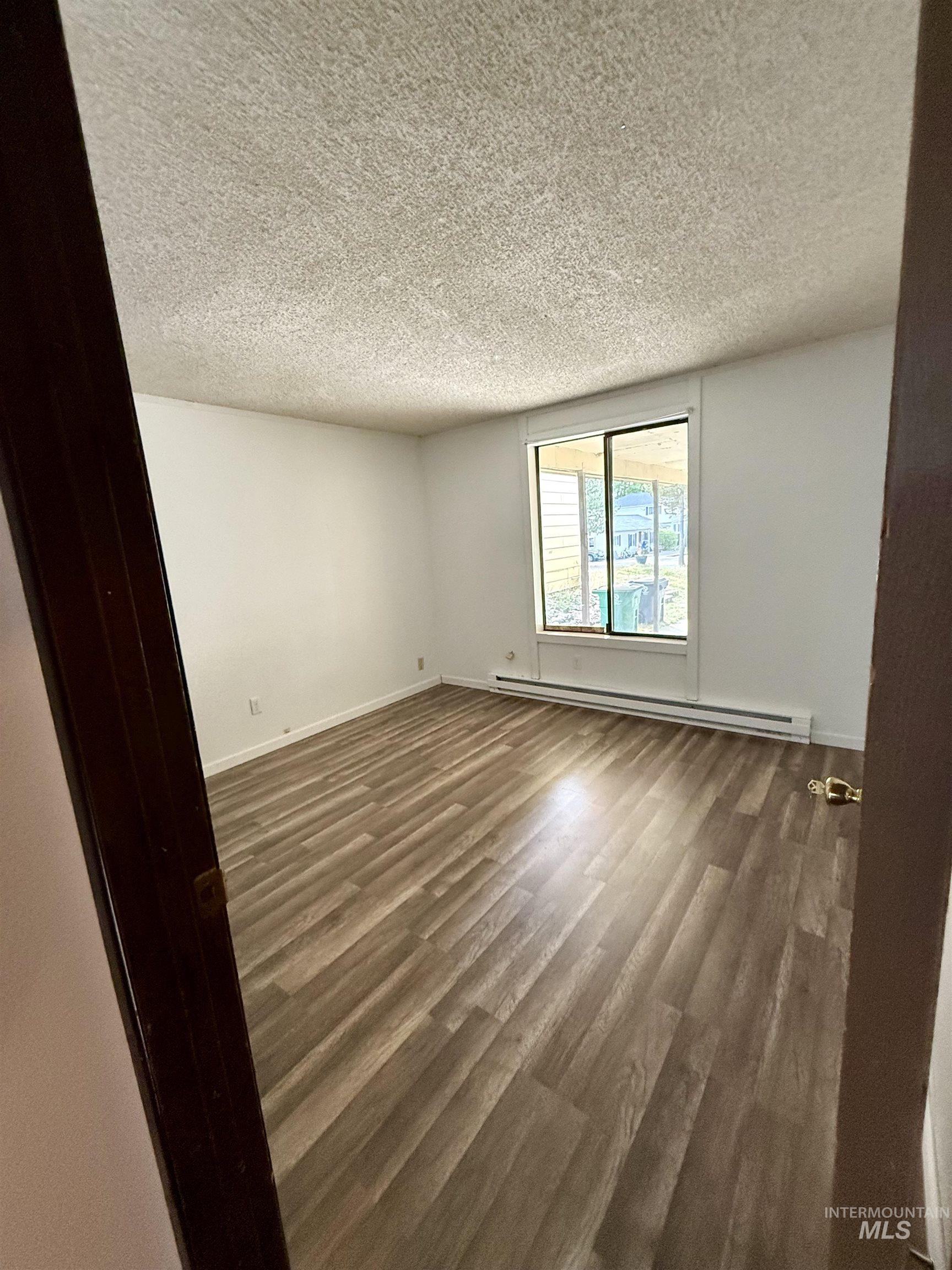 1920 E F St, Moscow, Idaho 83843, 4 Bedrooms, 2 Bathrooms, Residential For Sale, Price $285,000,MLS 98963315