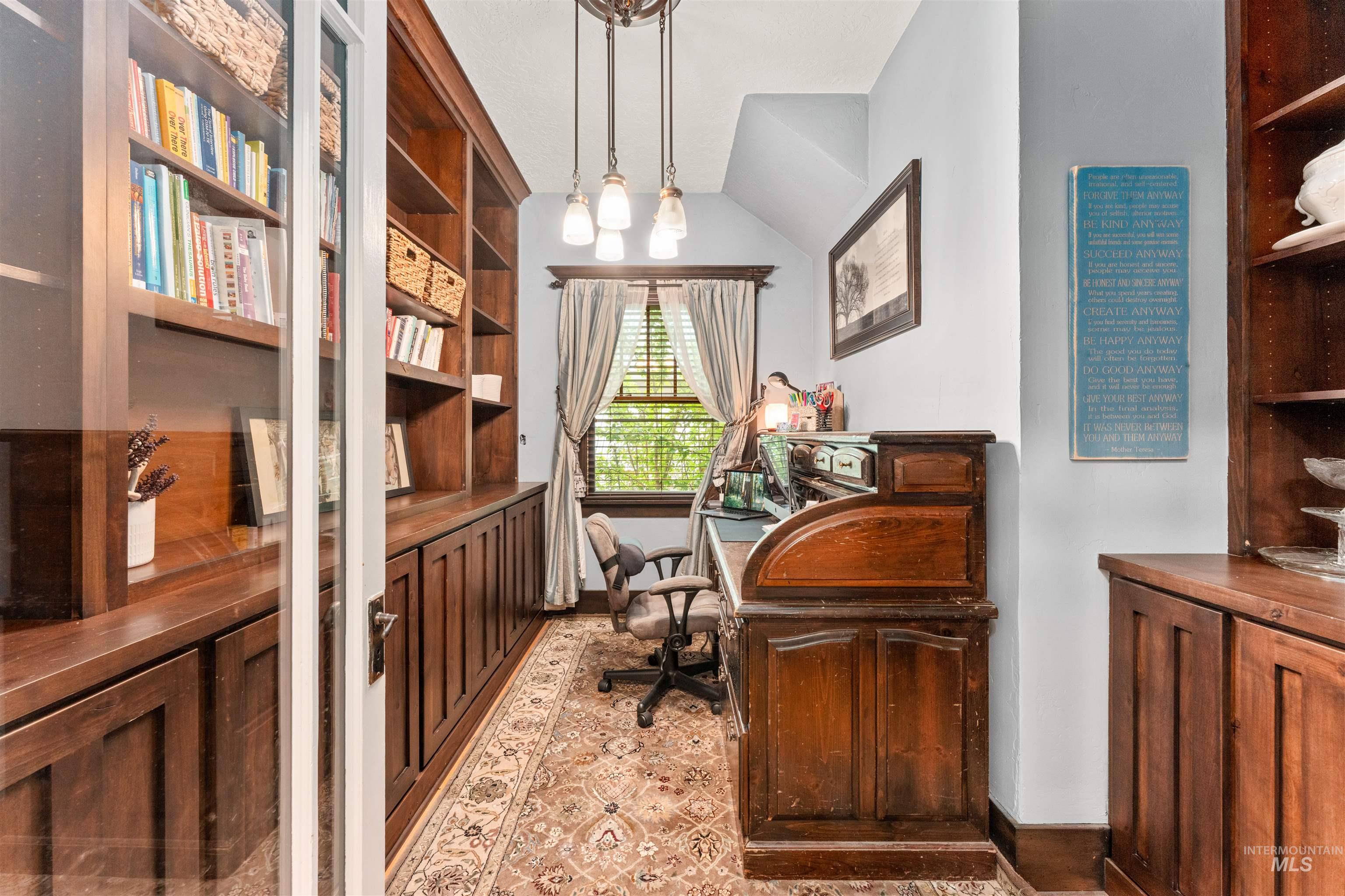 414 E 2nd Street, Emmett, Idaho 83617, 5 Bedrooms, 3 Bathrooms, Residential For Sale, Price $575,000, 98963339