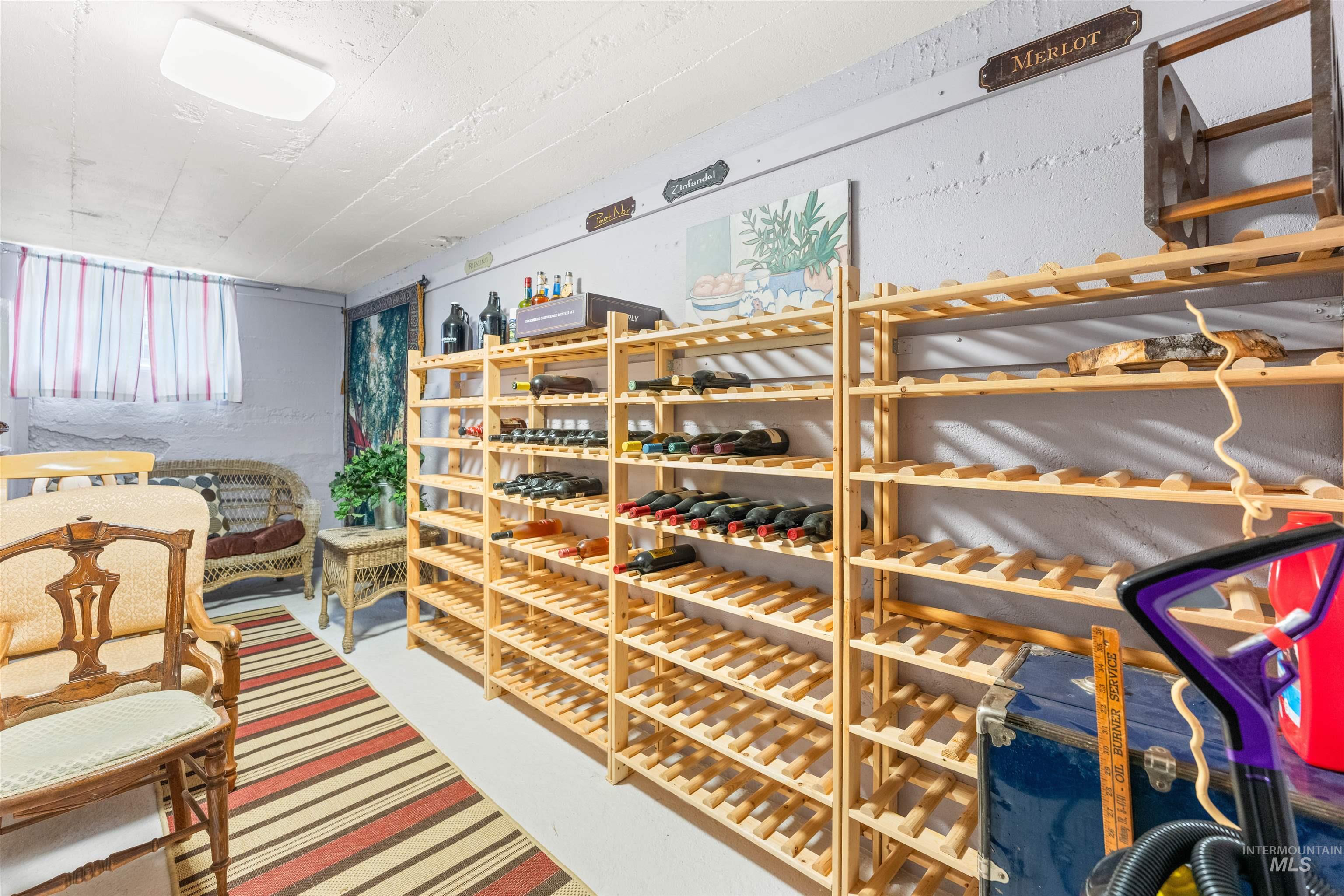 414 E 2nd Street, Emmett, Idaho 83617, 5 Bedrooms, 3 Bathrooms, Residential For Sale, Price $575,000, 98963339