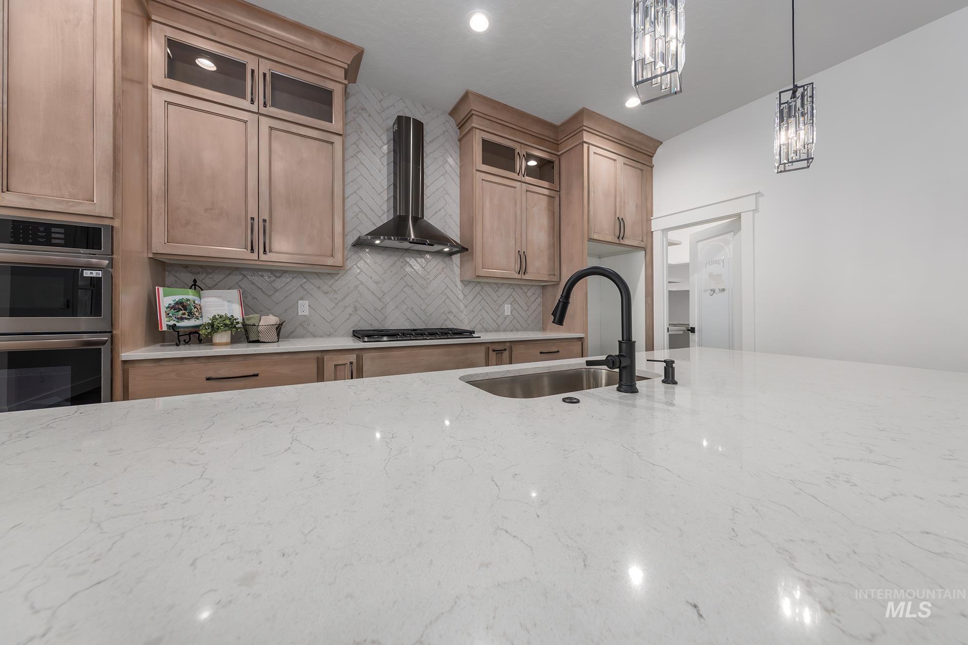 780 Oakmont, Payette, Idaho 83661, 4 Bedrooms, 2.5 Bathrooms, Residential For Sale, Price $590,000,MLS 98963364