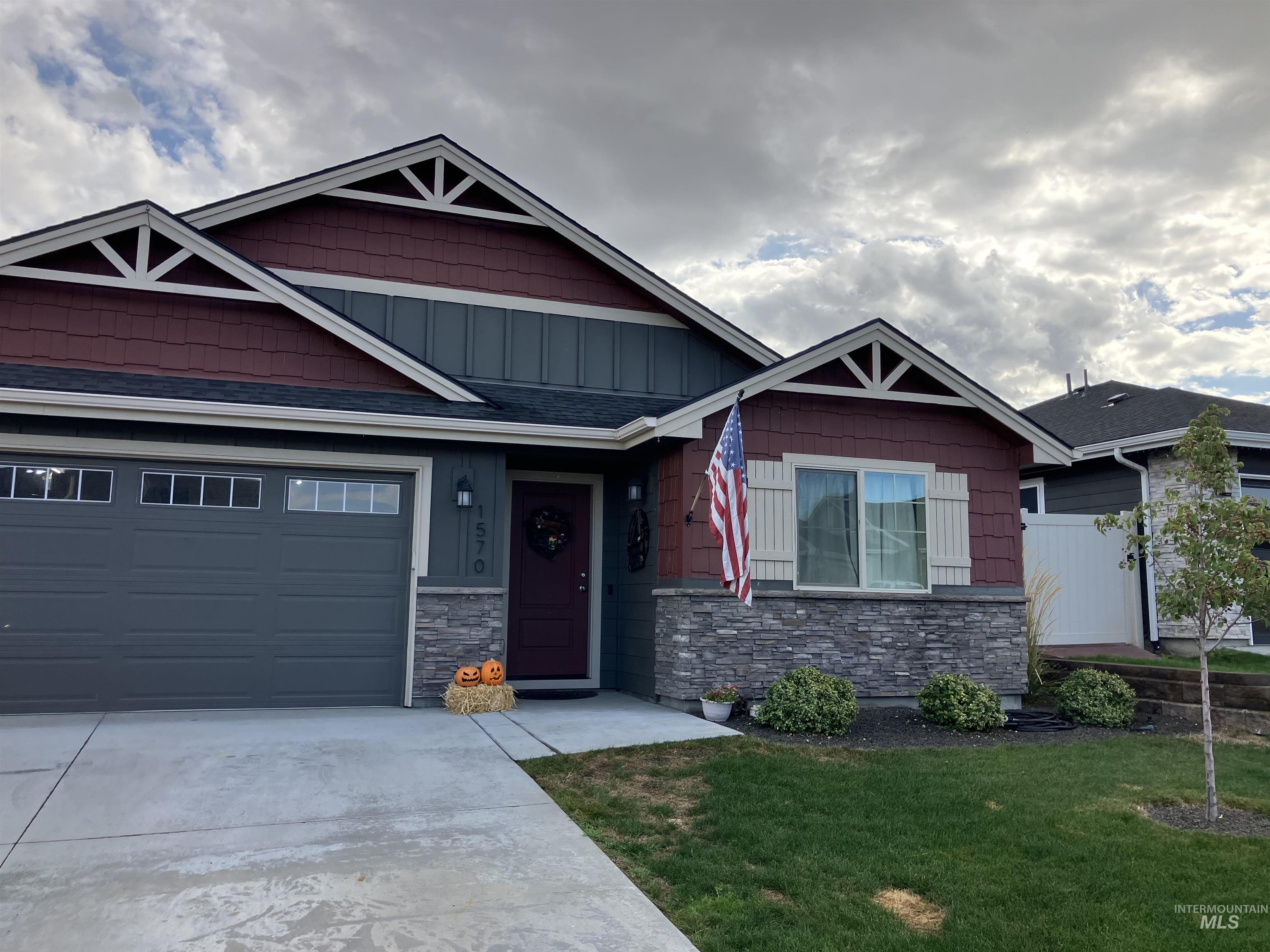 1570 Rome Ave, Emmett, Idaho 83617, 3 Bedrooms, 2 Bathrooms, Residential For Sale, Price $409,900,MLS 98963368