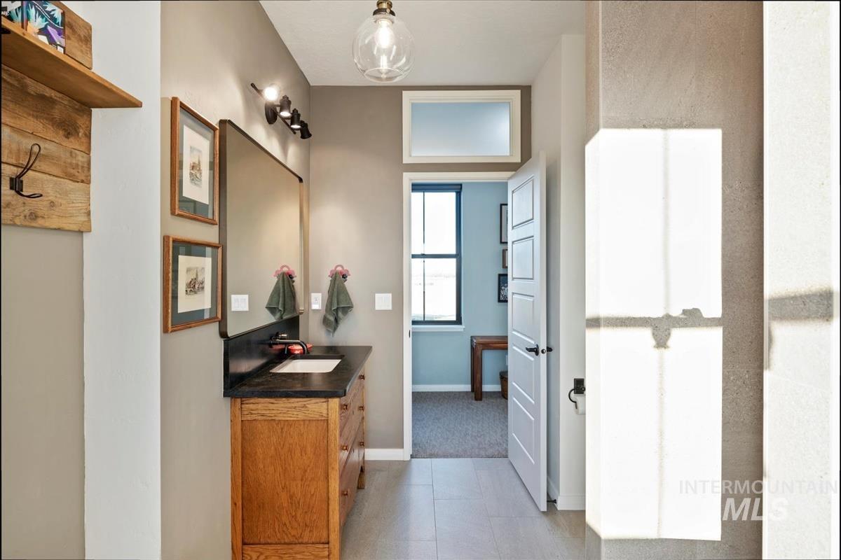 11326 W Rio Rd, Caldwell, Idaho 83607-4816, 3 Bedrooms, 3 Bathrooms, Residential For Sale, Price $1,265,000,MLS 98963390