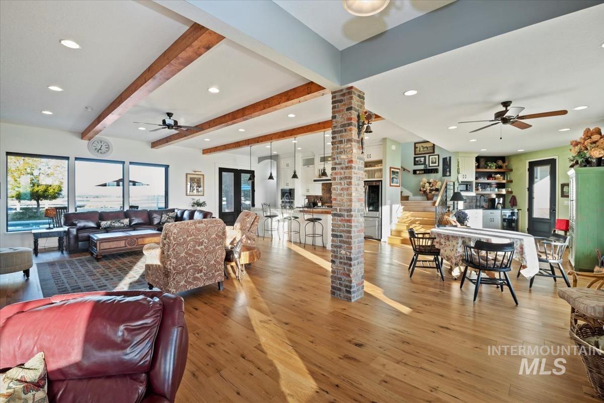 11326 W Rio Rd, Caldwell, Idaho 83607-4816, 3 Bedrooms, 3 Bathrooms, Residential For Sale, Price $1,265,000,MLS 98963390