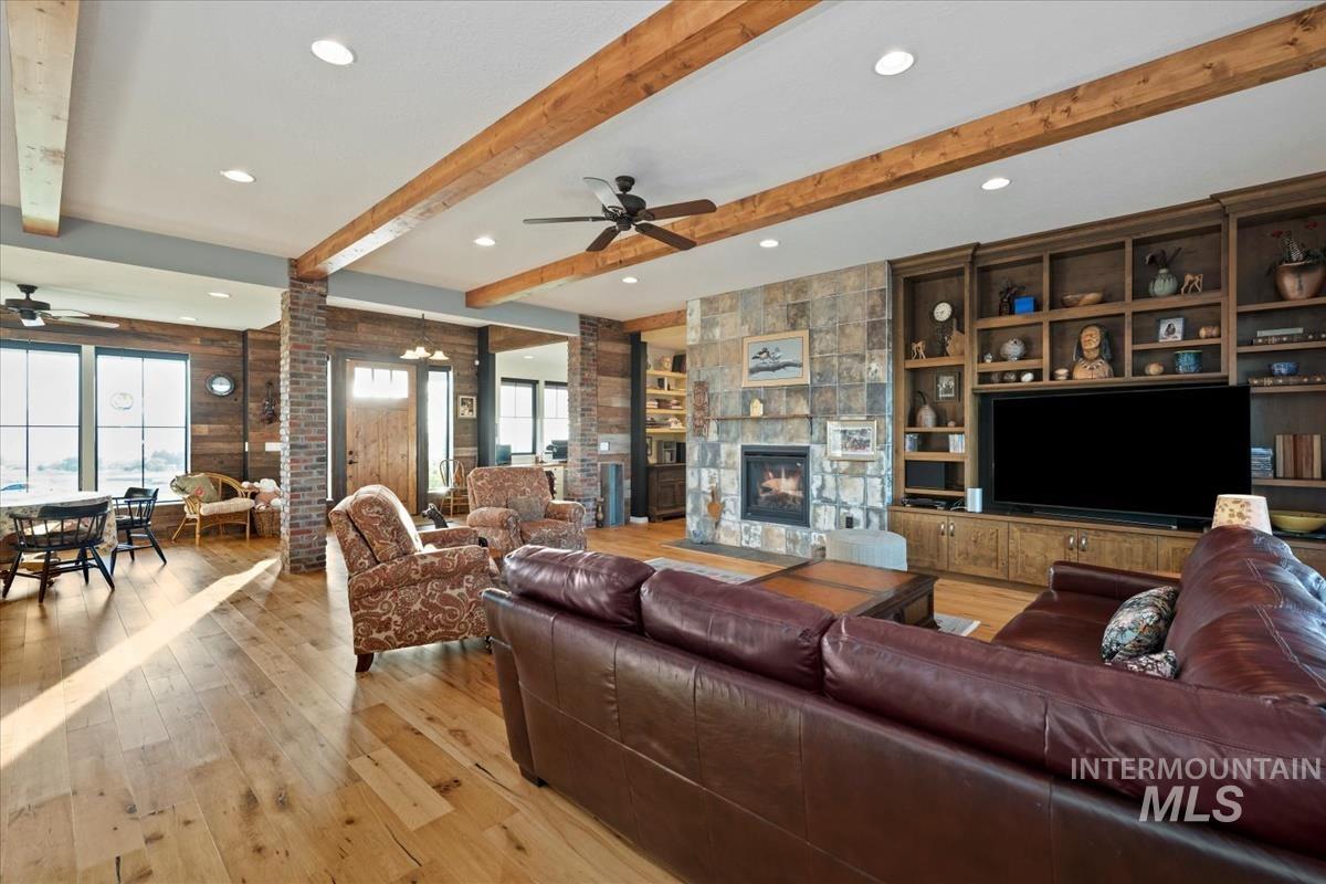 11326 W Rio Rd, Caldwell, Idaho 83607-4816, 3 Bedrooms, 3 Bathrooms, Residential For Sale, Price $1,265,000,MLS 98963390