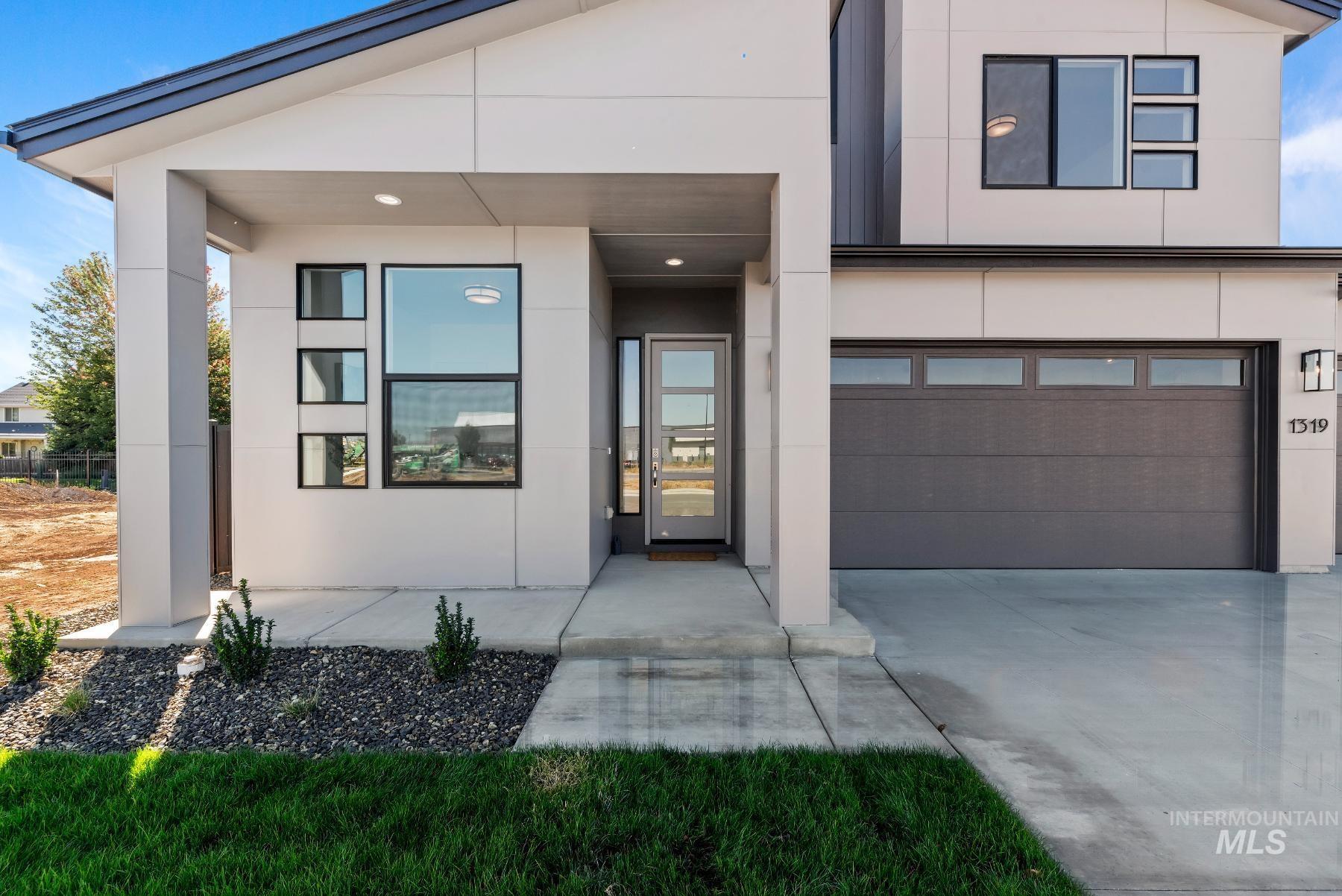 1319 W Malbar St., Meridian, Idaho 83646, 4 Bedrooms, 3 Bathrooms, Residential For Sale, Price $724,800,MLS 98963391