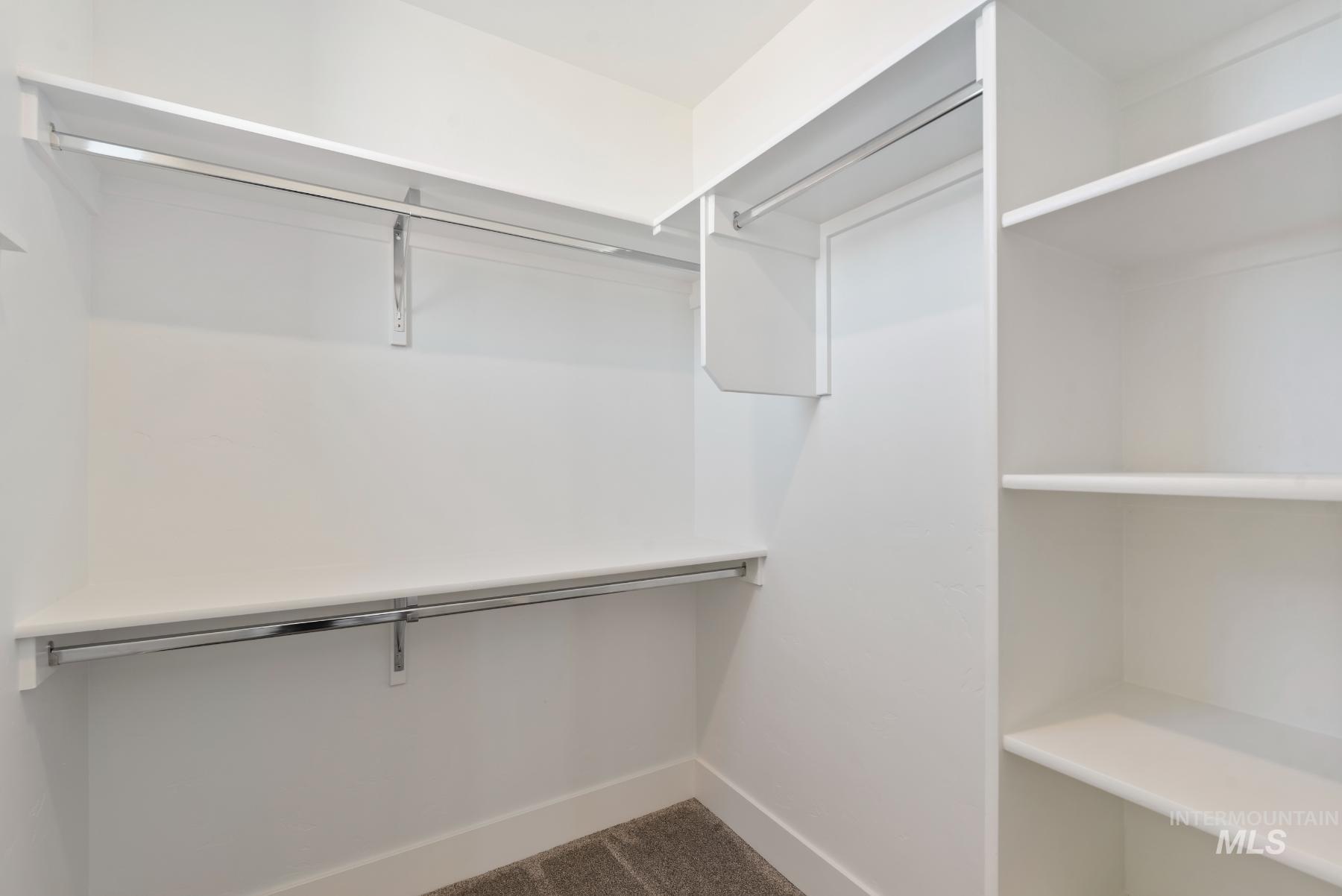 1319 W Malbar St., Meridian, Idaho 83646, 4 Bedrooms, 3 Bathrooms, Residential For Sale, Price $724,800,MLS 98963391