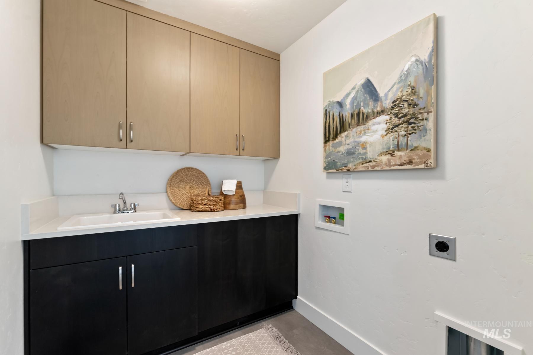 1319 W Malbar St., Meridian, Idaho 83646, 4 Bedrooms, 3 Bathrooms, Residential For Sale, Price $724,800,MLS 98963391