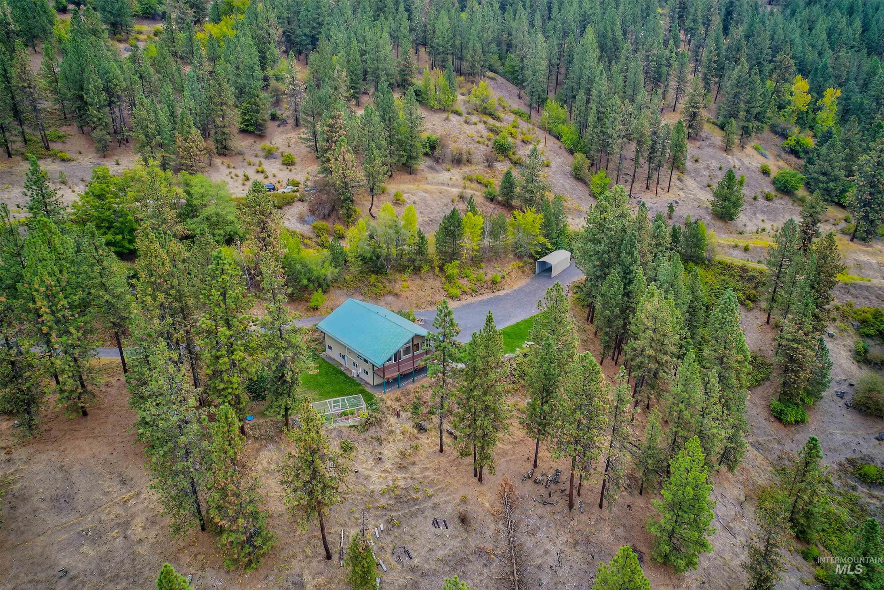 283 Quail Dr, Ahsahka, Idaho 83520, 2 Bedrooms, 2 Bathrooms, Residential For Sale, Price $599,000,MLS 98963401