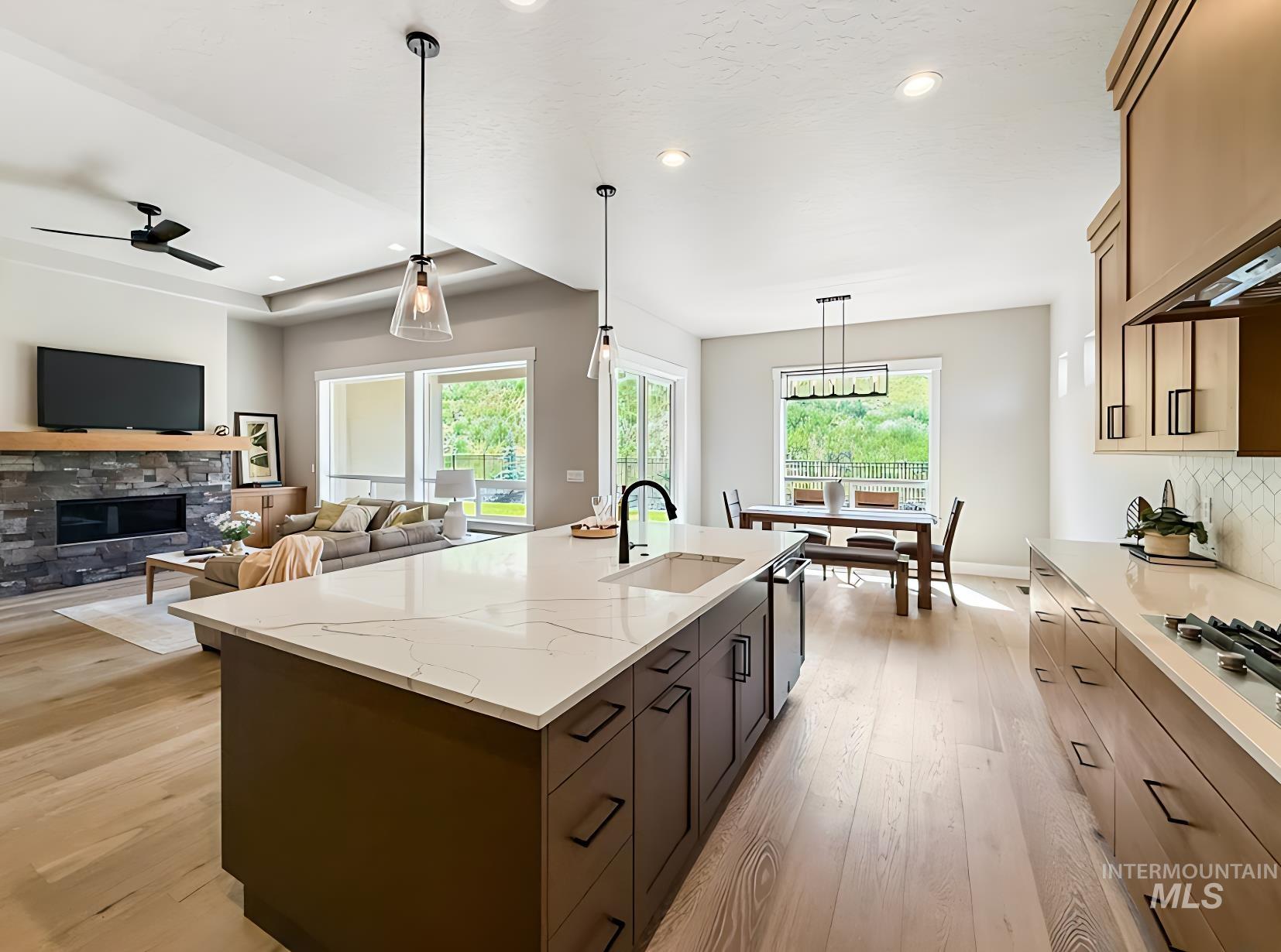 20042 N Swire Green Way, Boise, Idaho 83714, 3 Bedrooms, 2.5 Bathrooms, Residential For Sale, Price $1,097,800,MLS 98963406