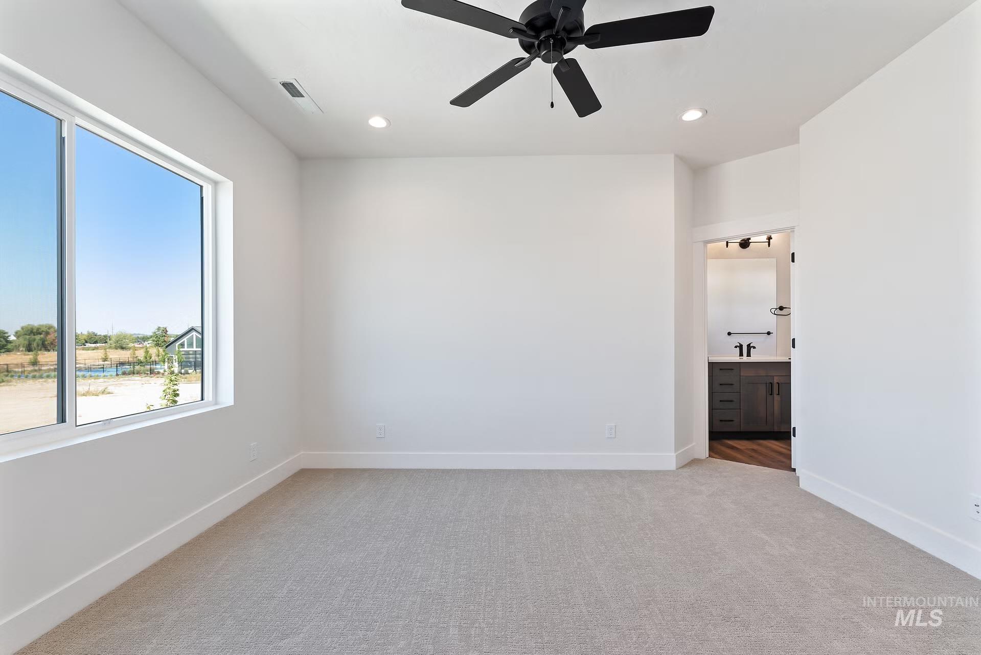 716 S Calhoun Lane, Star, Idaho 83669, 2 Bedrooms, 2.5 Bathrooms, Residential For Sale, Price $374,880, 98963413