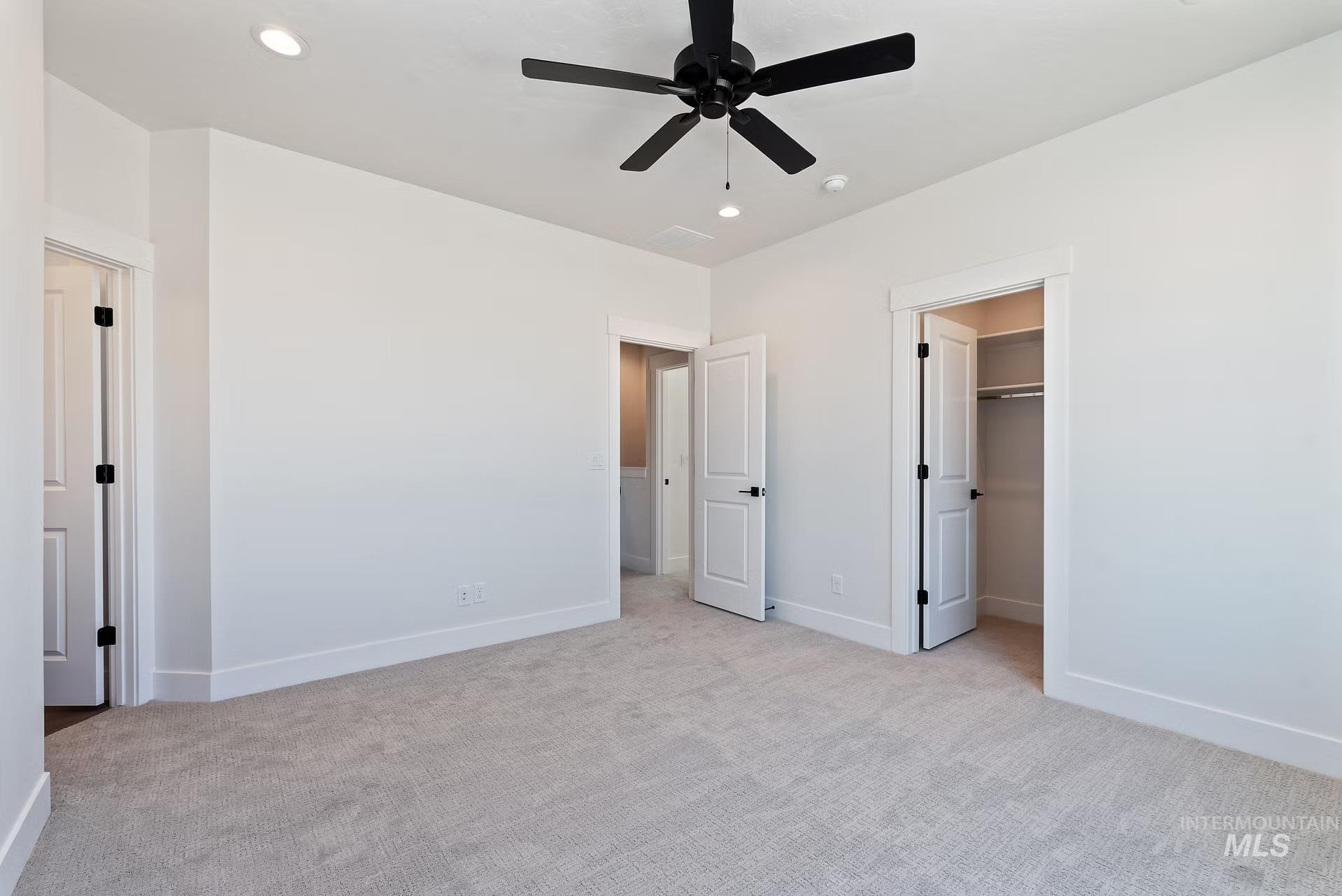 716 S Calhoun Lane, Star, Idaho 83669, 2 Bedrooms, 2.5 Bathrooms, Residential For Sale, Price $393,880,MLS 98963413