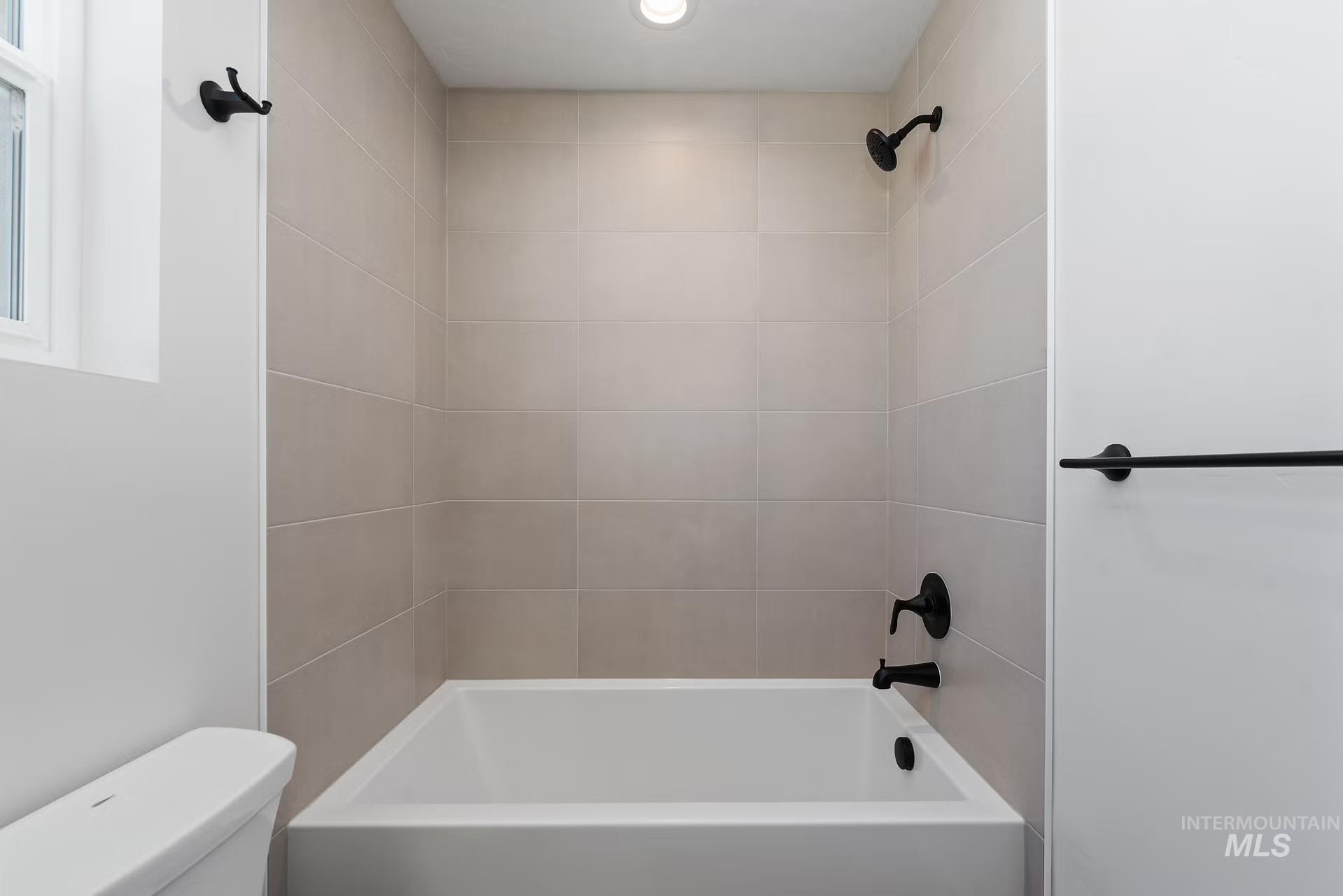 716 S Calhoun Lane, Star, Idaho 83669, 2 Bedrooms, 2.5 Bathrooms, Residential For Sale, Price $393,880,MLS 98963413