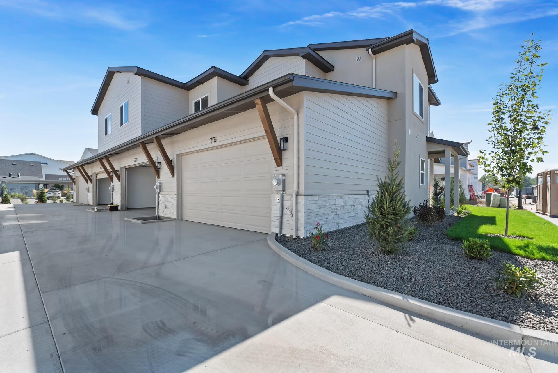 716 S Calhoun Lane, Star, Idaho 83669, 2 Bedrooms, 2.5 Bathrooms, Residential For Sale, Price $393,880,MLS 98963413