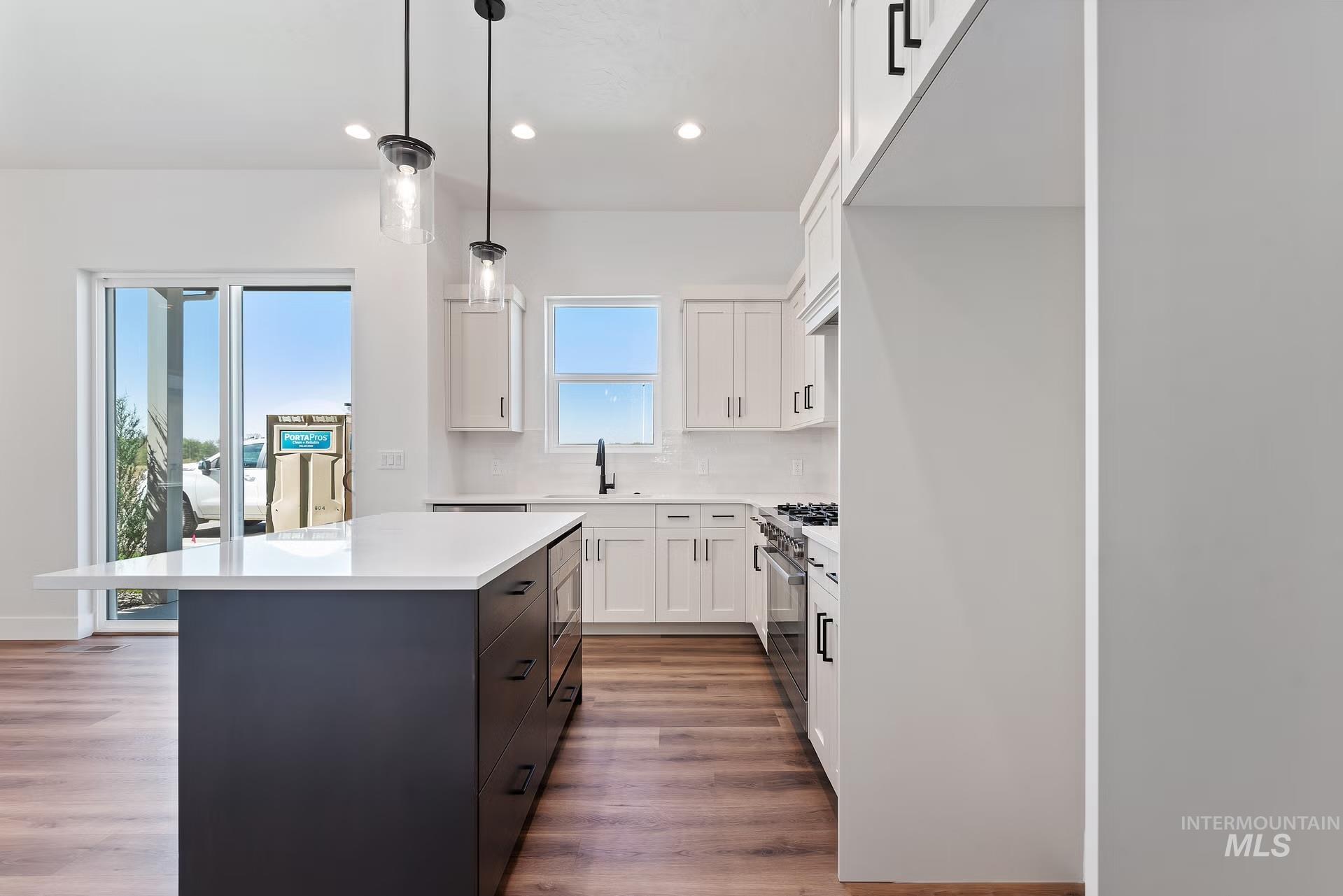 716 S Calhoun Lane, Star, Idaho 83669, 2 Bedrooms, 2.5 Bathrooms, Residential For Sale, Price $393,880,MLS 98963413