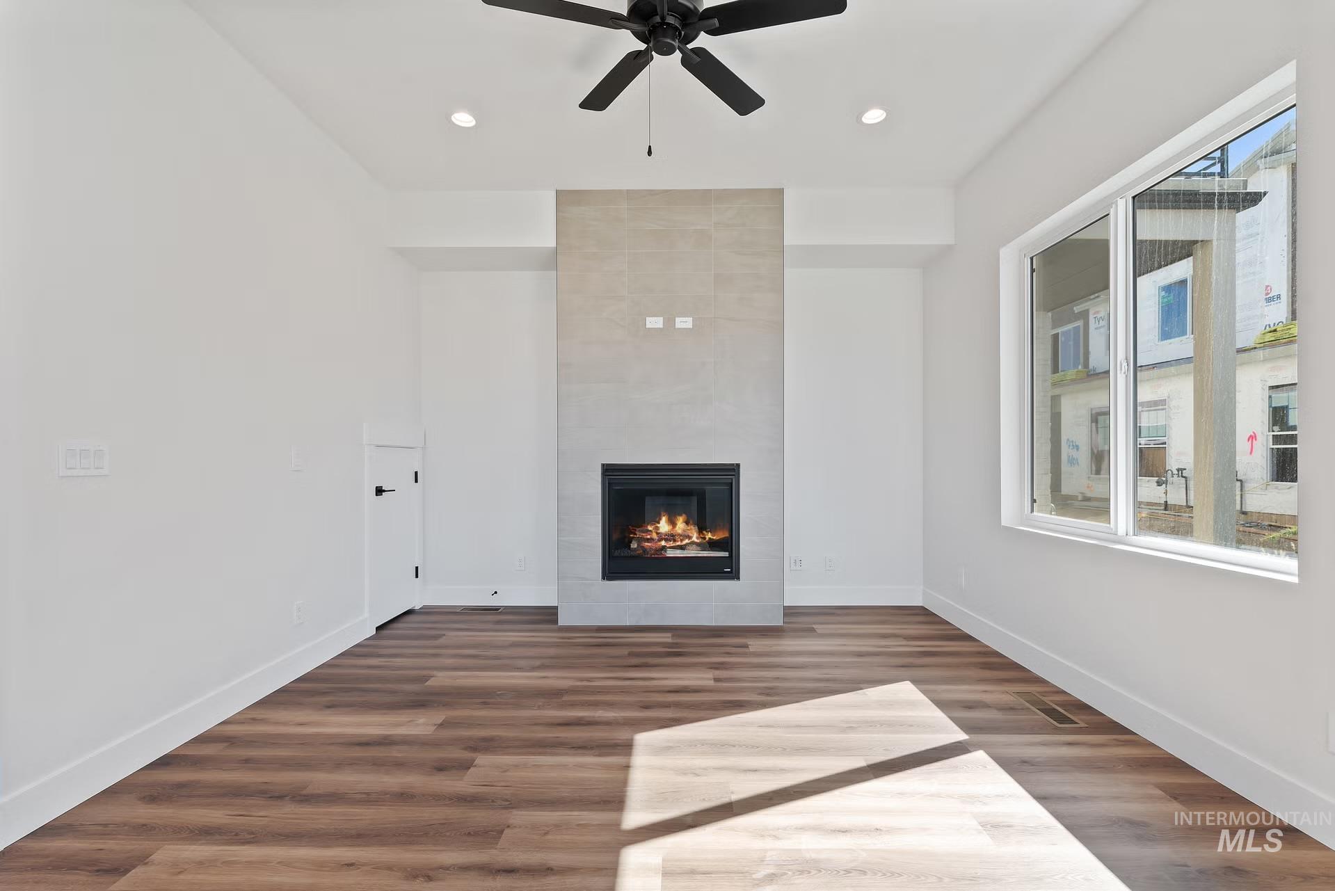 716 S Calhoun Lane, Star, Idaho 83669, 2 Bedrooms, 2.5 Bathrooms, Residential For Sale, Price $393,880,MLS 98963413