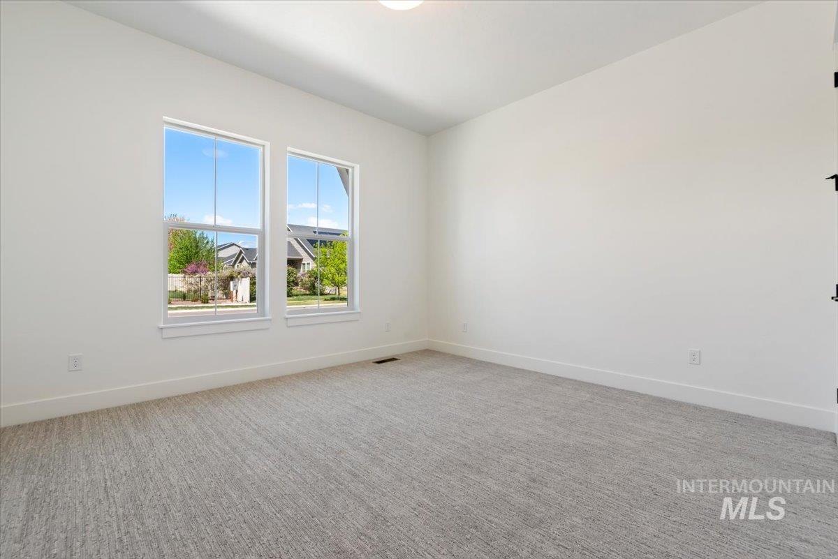 2391 E Snocreek Dr, Eagle, Idaho 83616, 3 Bedrooms, 2.5 Bathrooms, Residential For Sale, Price $799,900,MLS 98963423