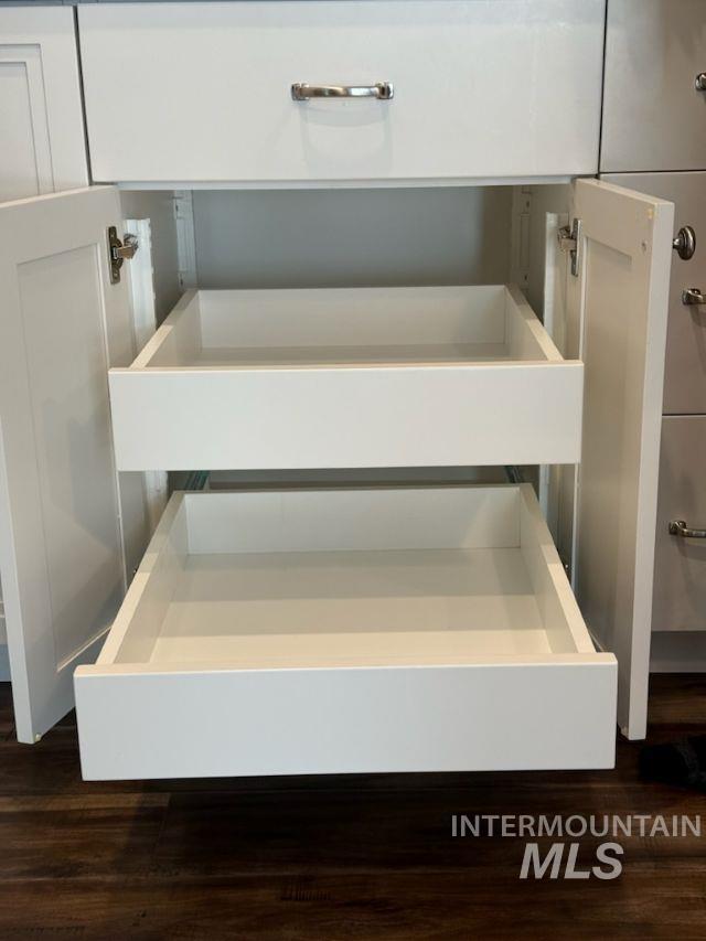 3482 N Lilyturf Ave., Meridian, Idaho 83642, 3 Bedrooms, 2 Bathrooms, Residential For Sale, Price $500,000,MLS 98963425