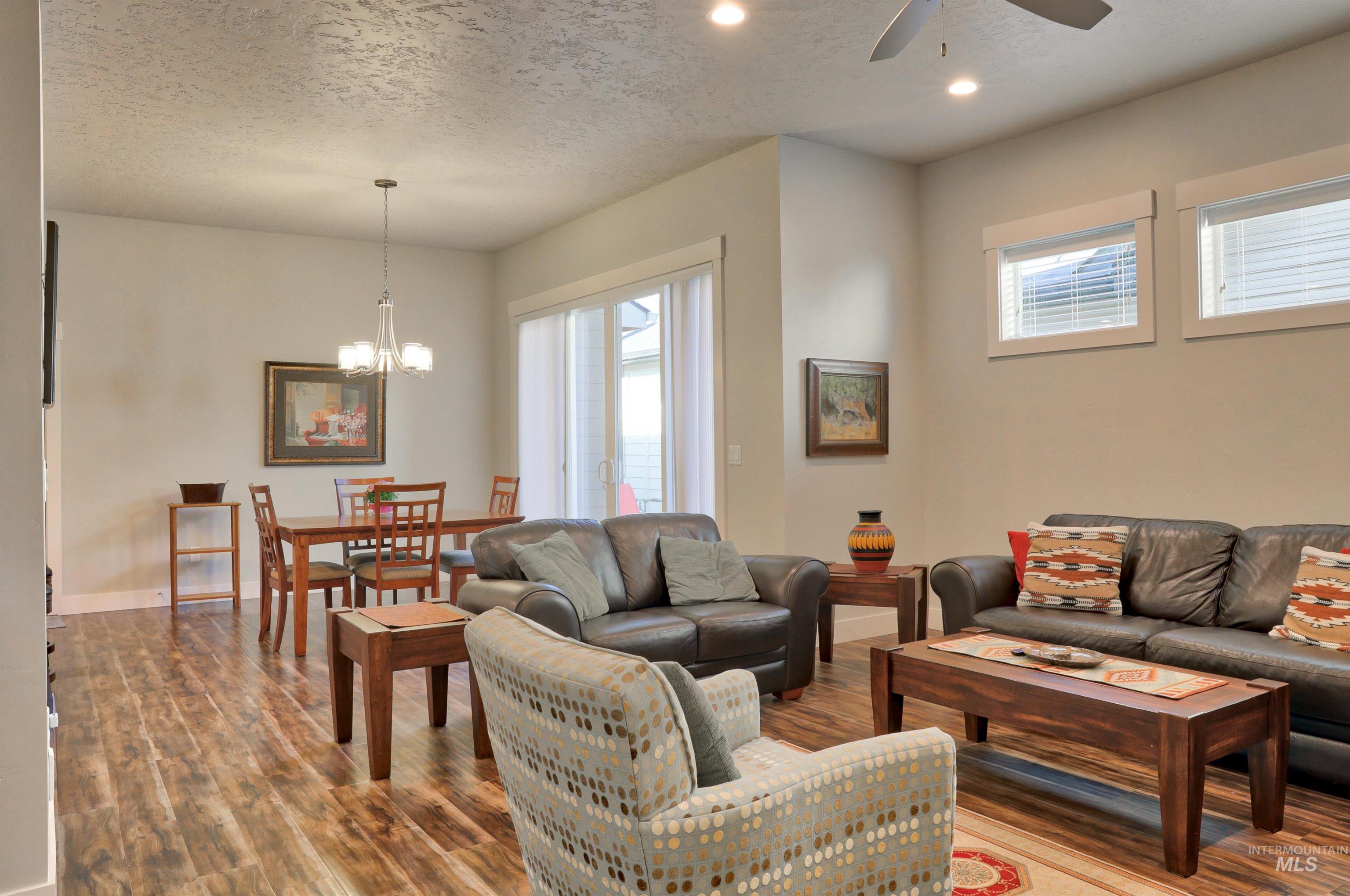 3482 N Lilyturf Ave., Meridian, Idaho 83642, 3 Bedrooms, 2 Bathrooms, Residential For Sale, Price $500,000,MLS 98963425