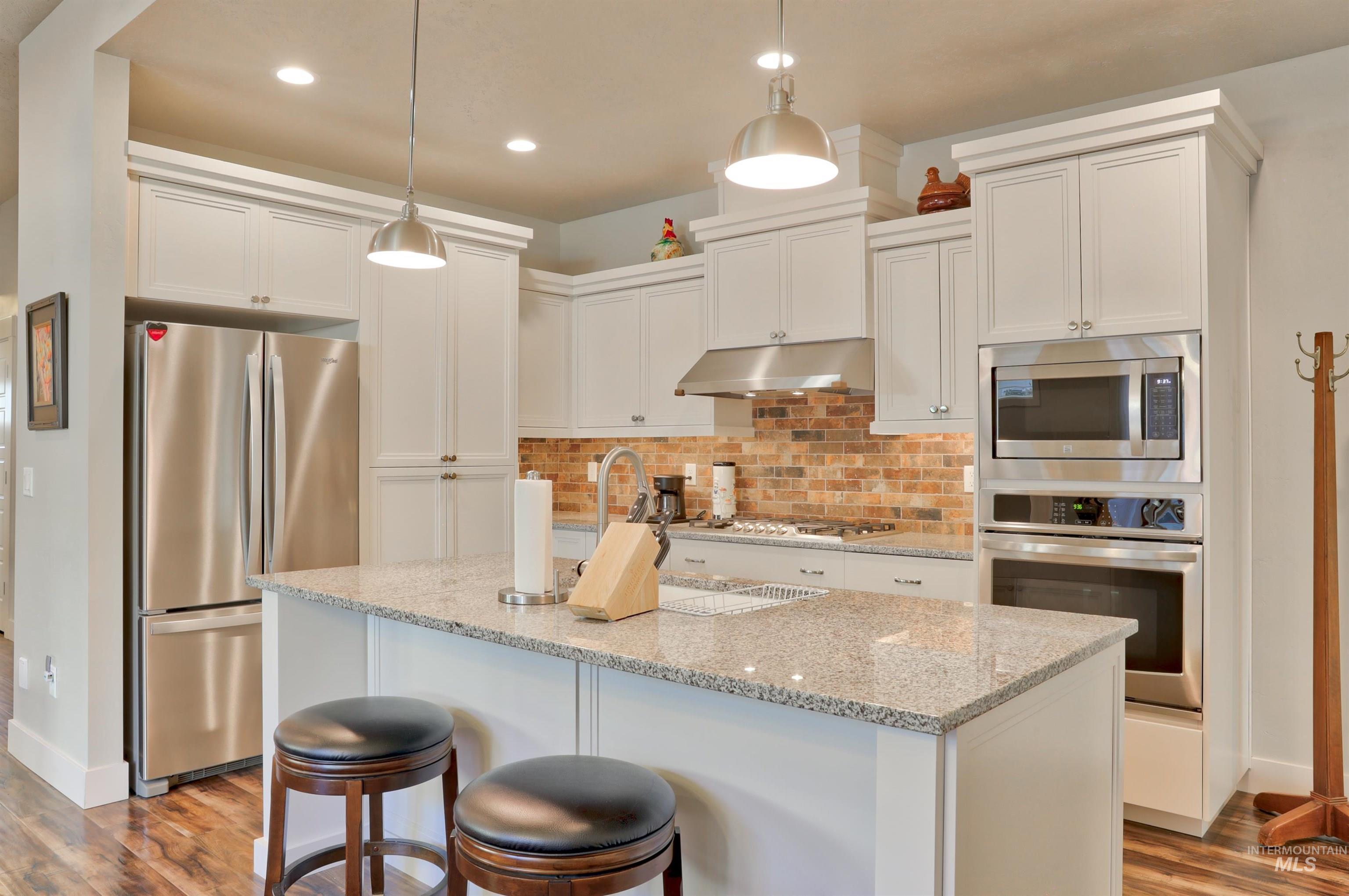 3482 N Lilyturf Ave., Meridian, Idaho 83642, 3 Bedrooms, 2 Bathrooms, Residential For Sale, Price $500,000,MLS 98963425