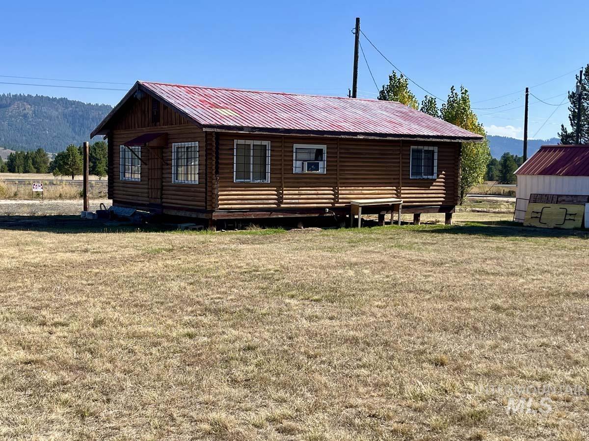 10319 Hwy. 55, Cascade, Idaho 83611, 1 Bedroom, Residential For Sale, Price $210,000, 98963434