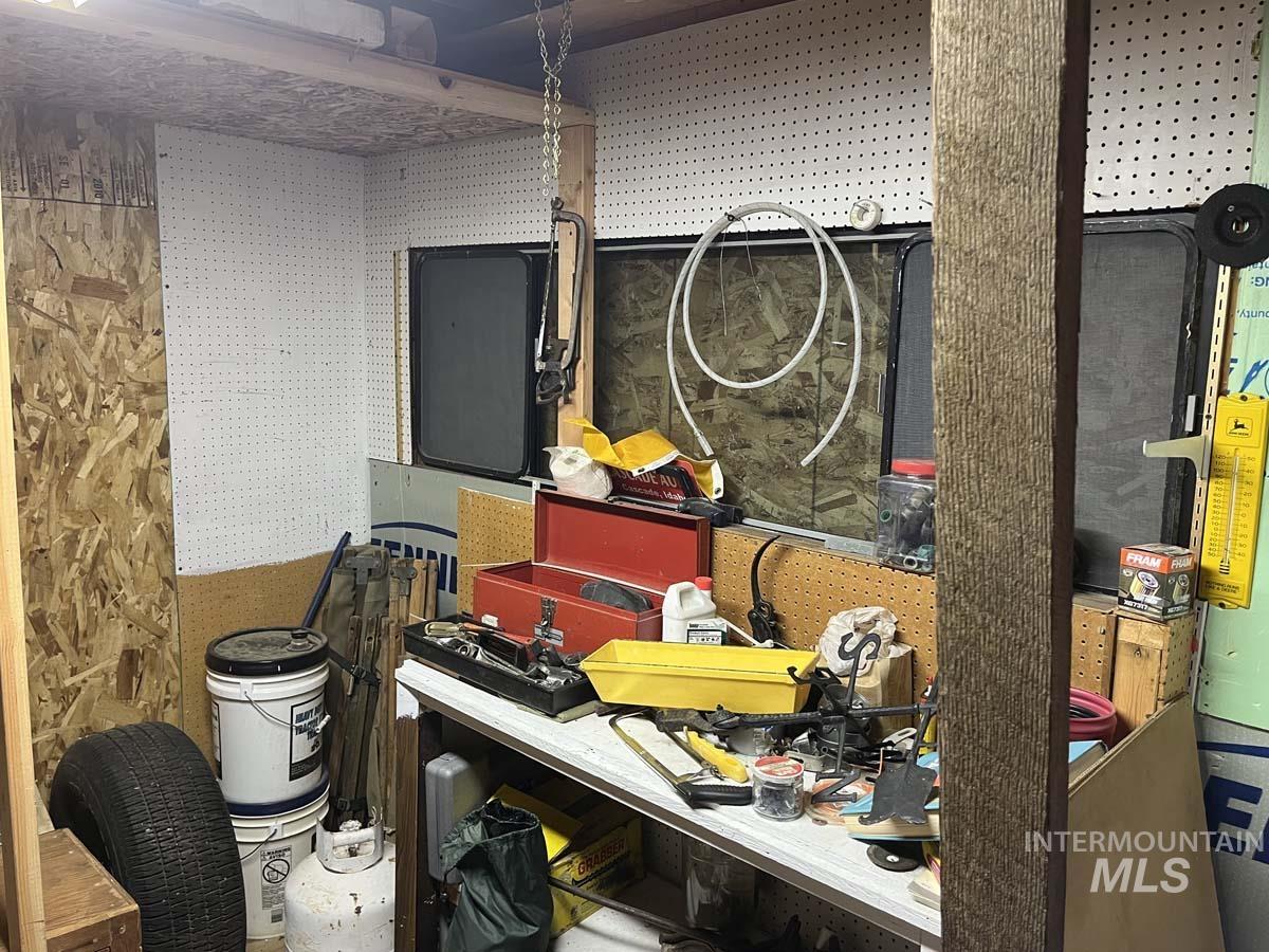 10319 Hwy. 55, Cascade, Idaho 83611, 1 Bedroom, Residential For Sale, Price $210,000, 98963434